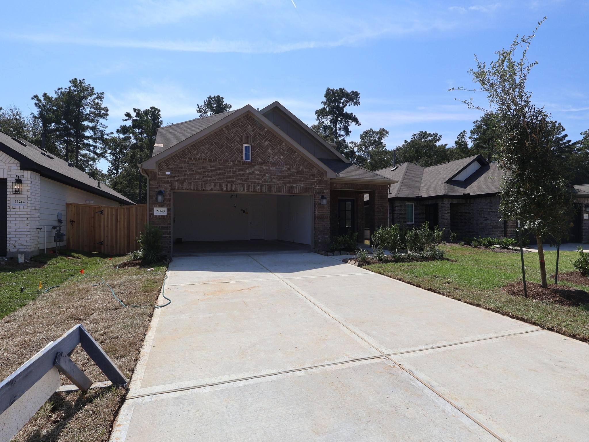 22740 Hackberry Leaf Drive Property Photo 9