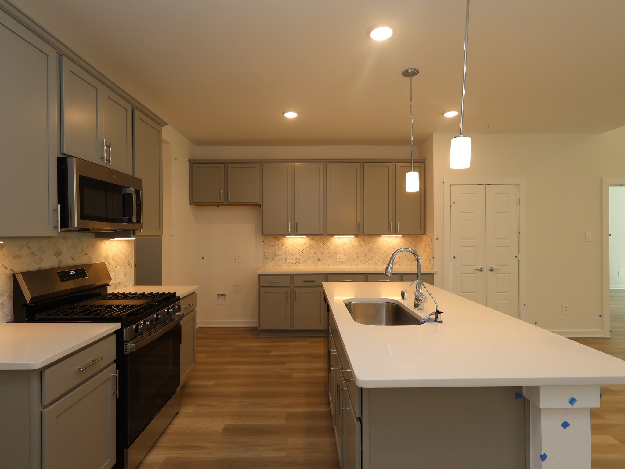 22740 Hackberry Leaf Drive Property Photo 10