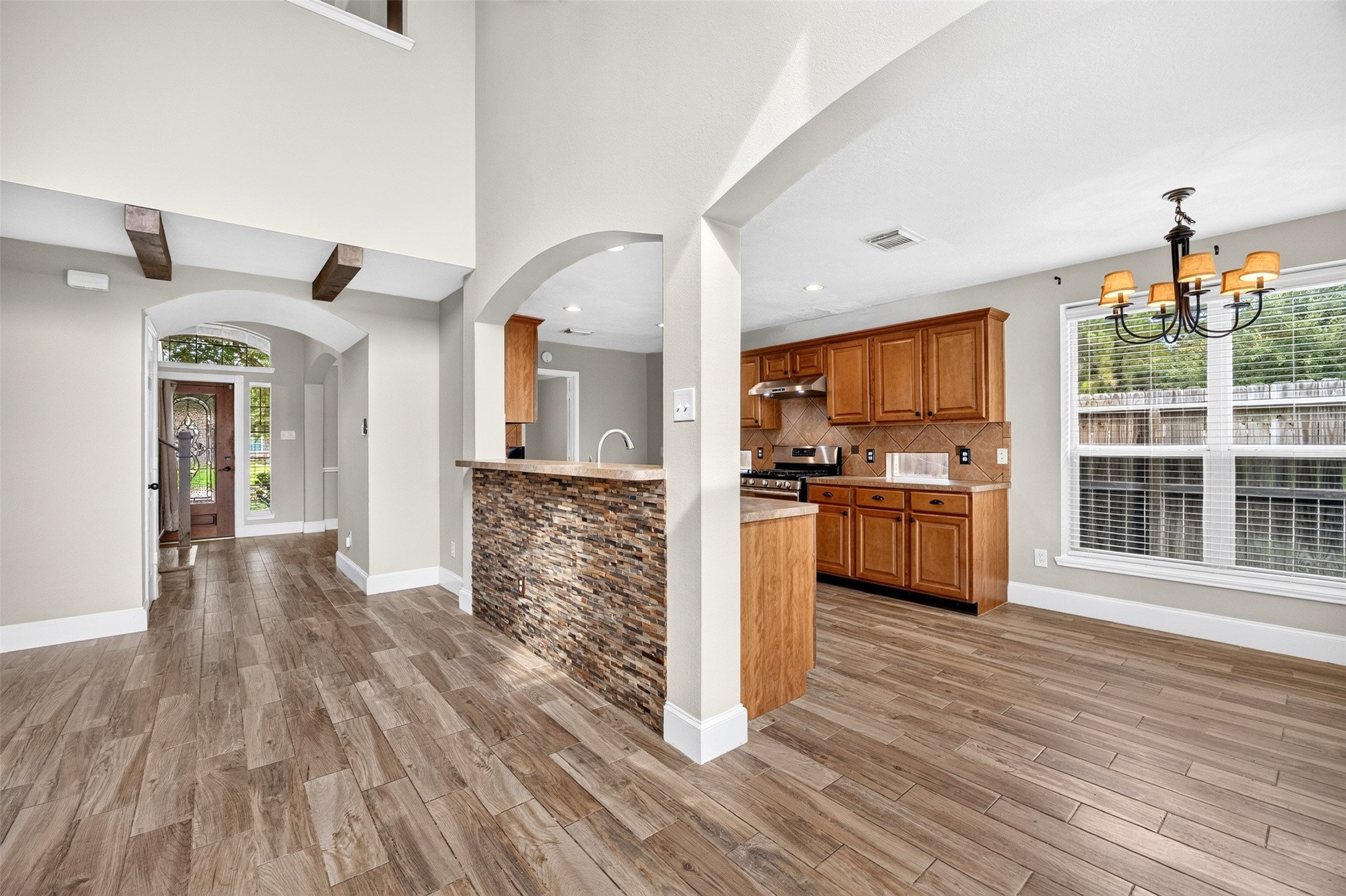 7603 Kenmark Court Property Photo 14