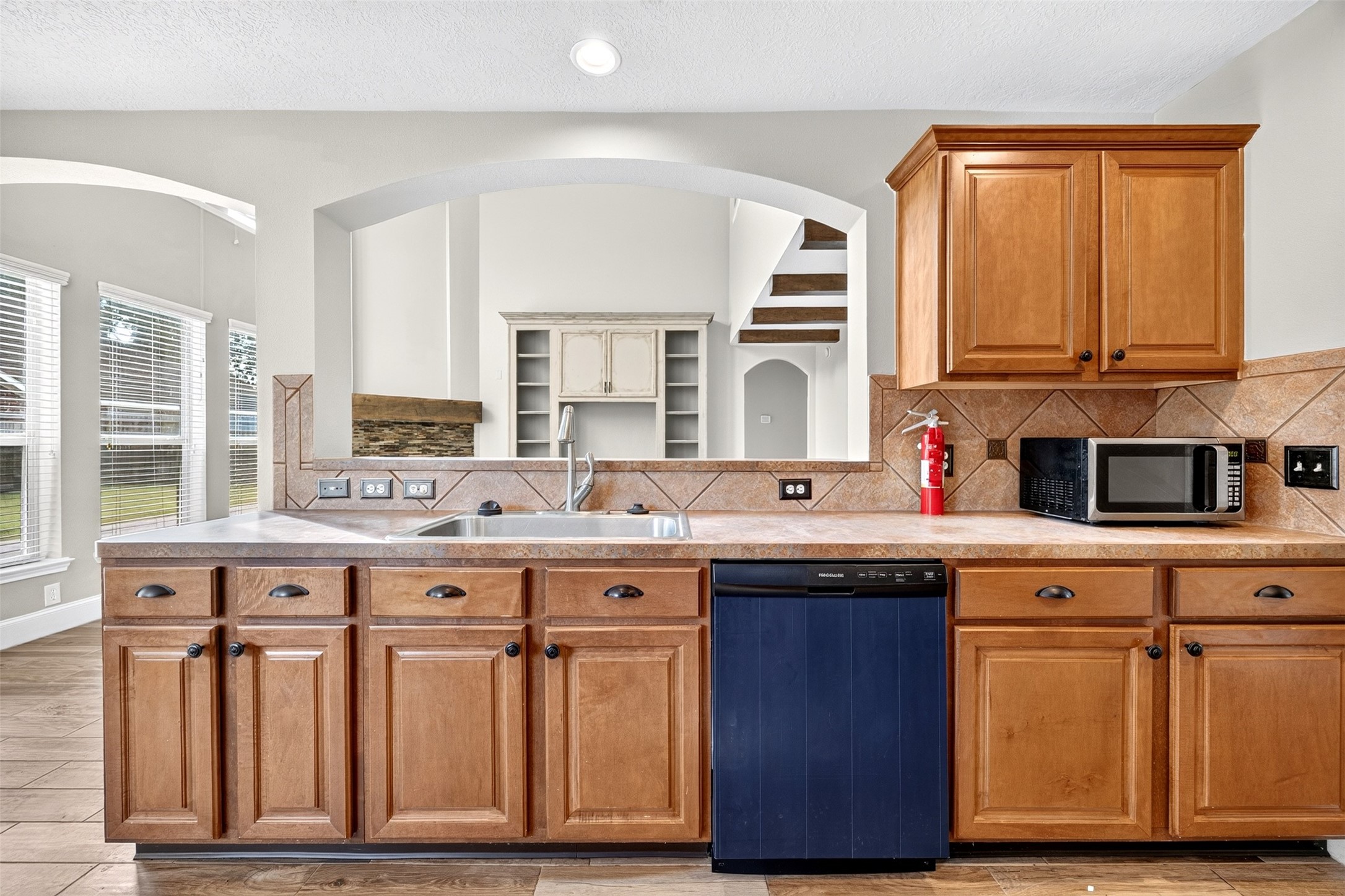 7603 Kenmark Court Property Photo 18