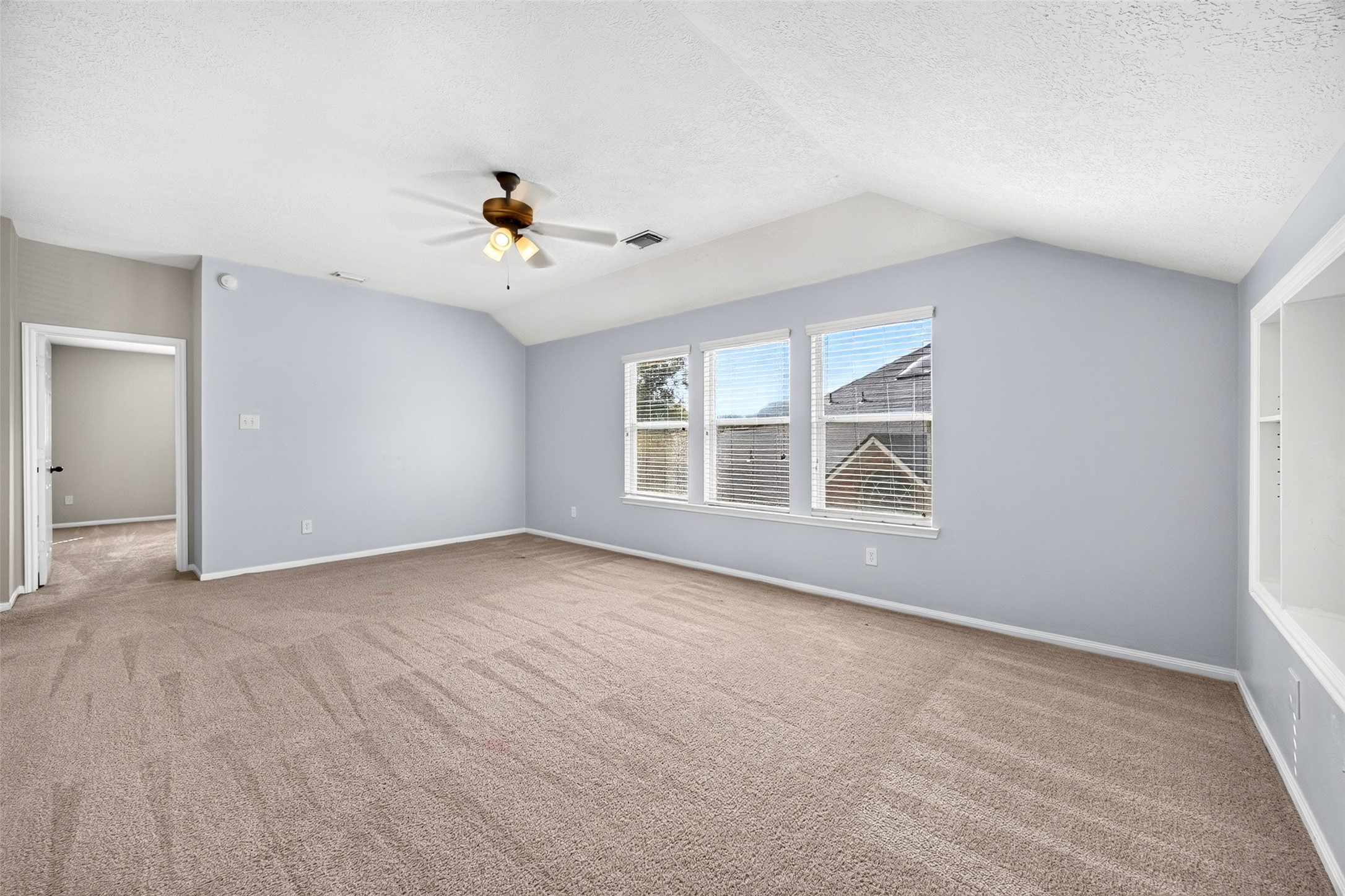 7603 Kenmark Court Property Photo 31