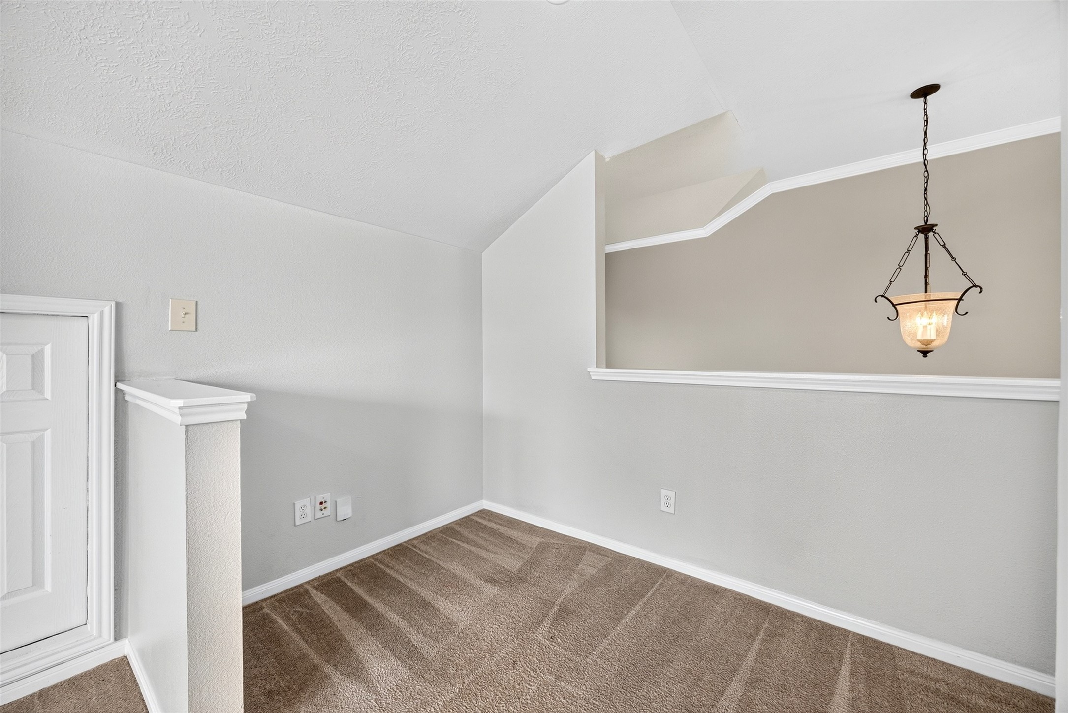7603 Kenmark Court Property Photo 32