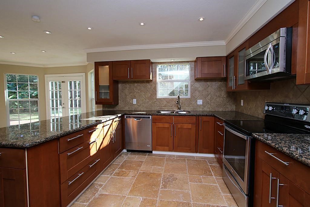 6415 Craigway Road Property Photo 4