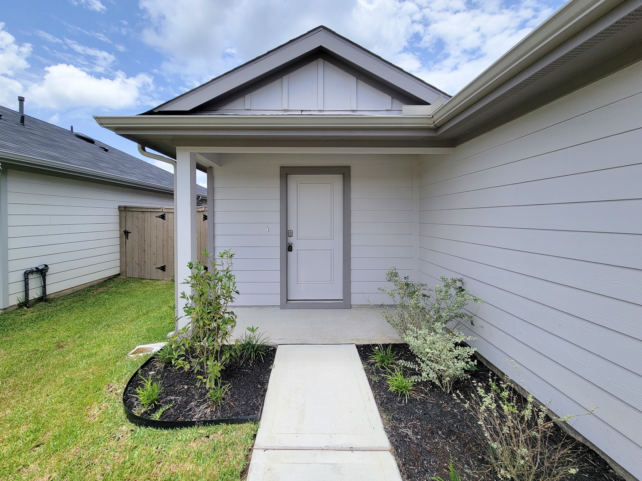 14316 Leafy Willow Drive Property Photo 3