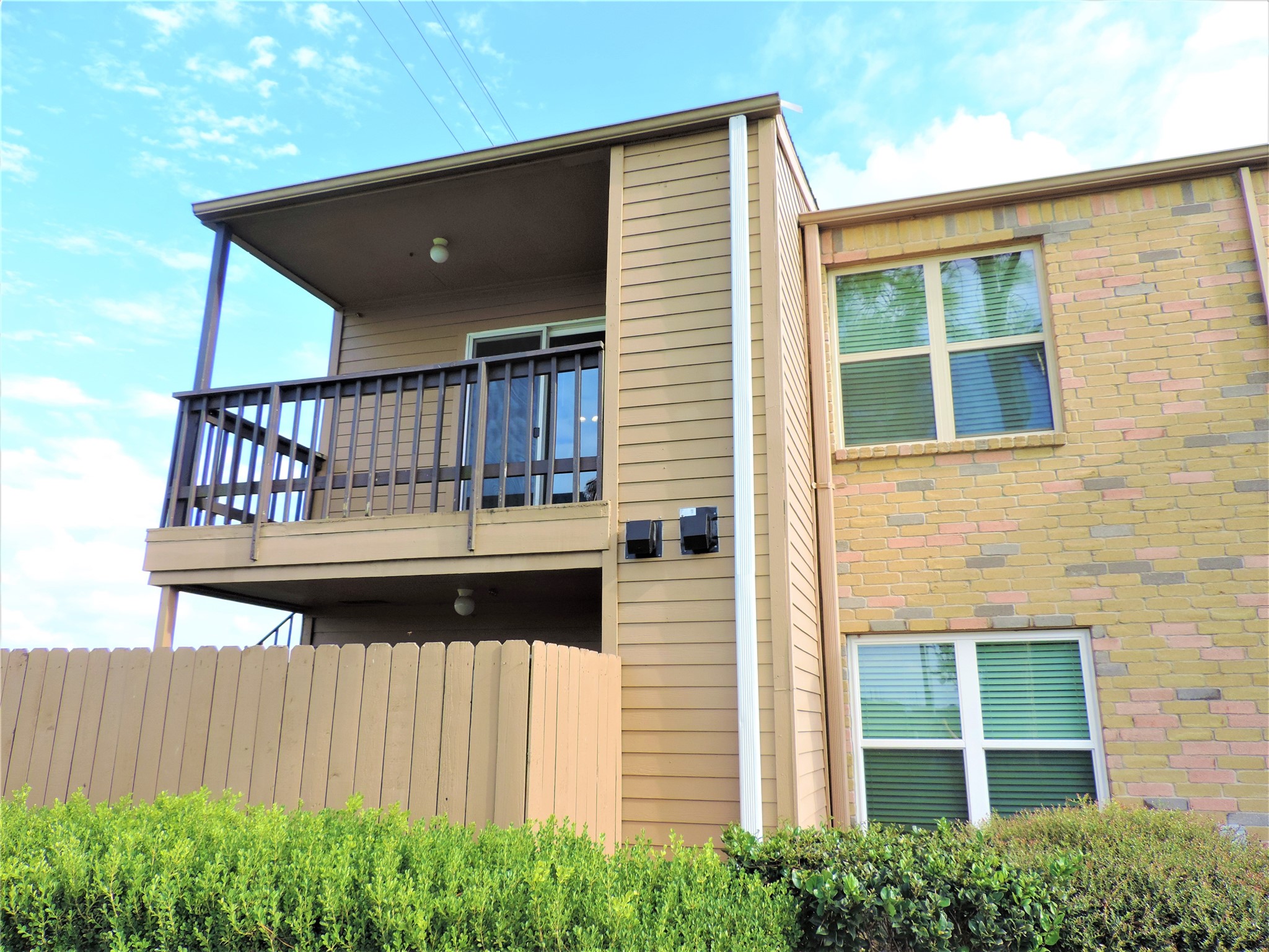 10555 Turtlewood Court 1105 Property Photo 3