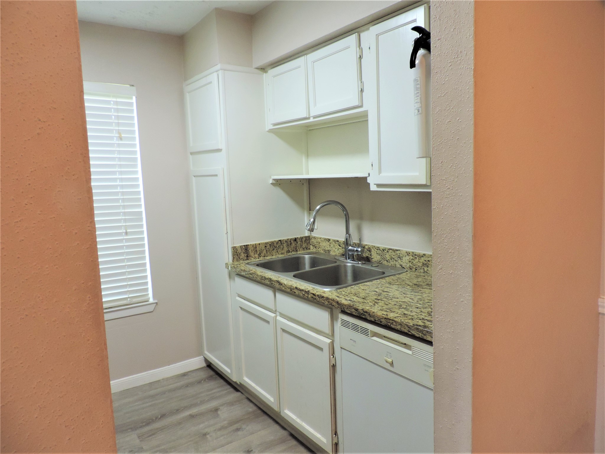 10555 Turtlewood Court 1105 Property Photo 7