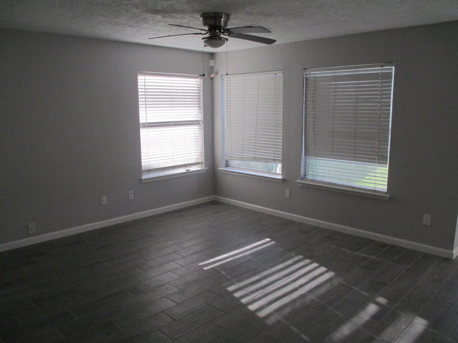 16714 Cheshire Place Drive Property Photo 7