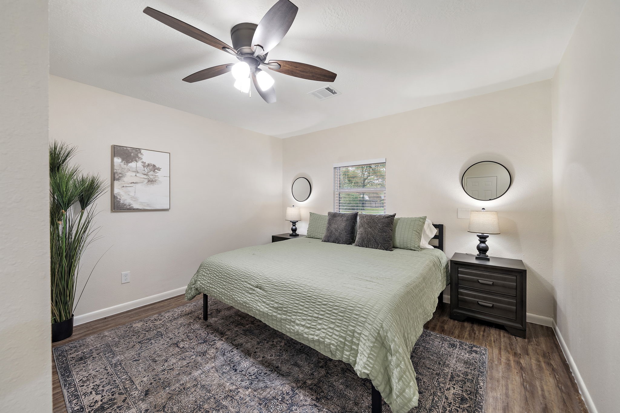 1606 E Fayle Street Property Photo 14