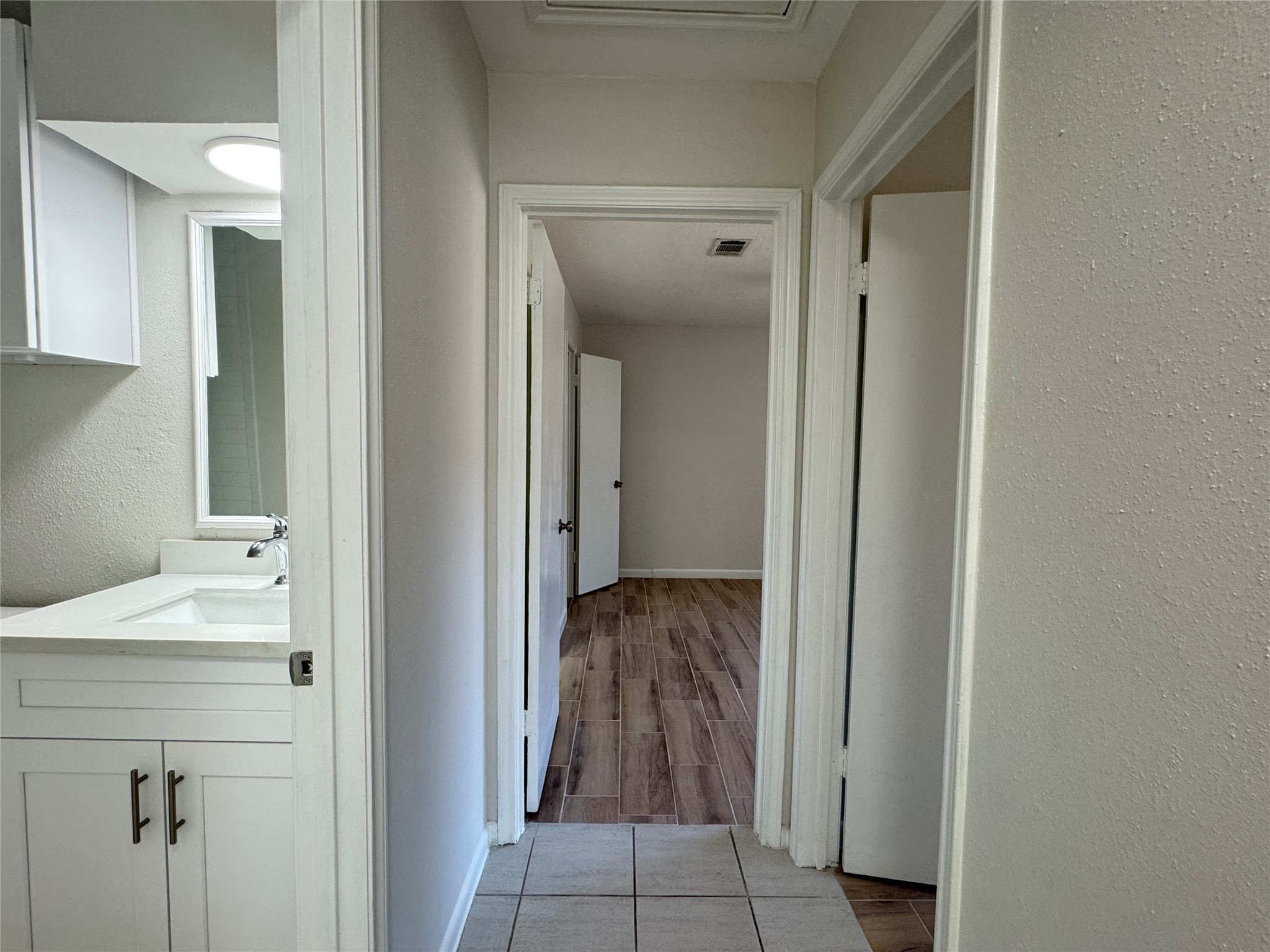 10942 Beacave Bend Court Property Photo 18