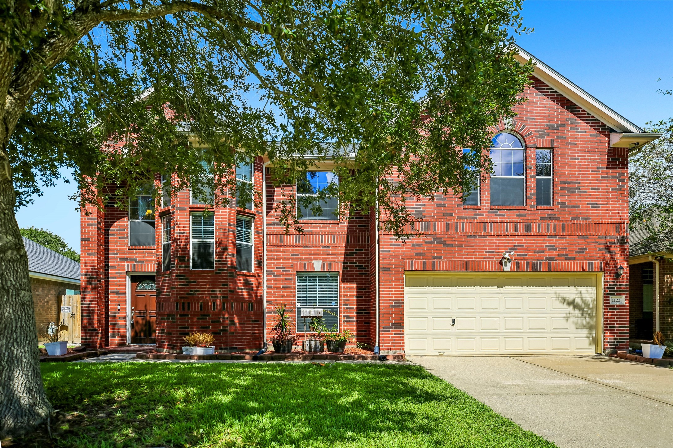 1122 Chase Park Drive Property Photo 1