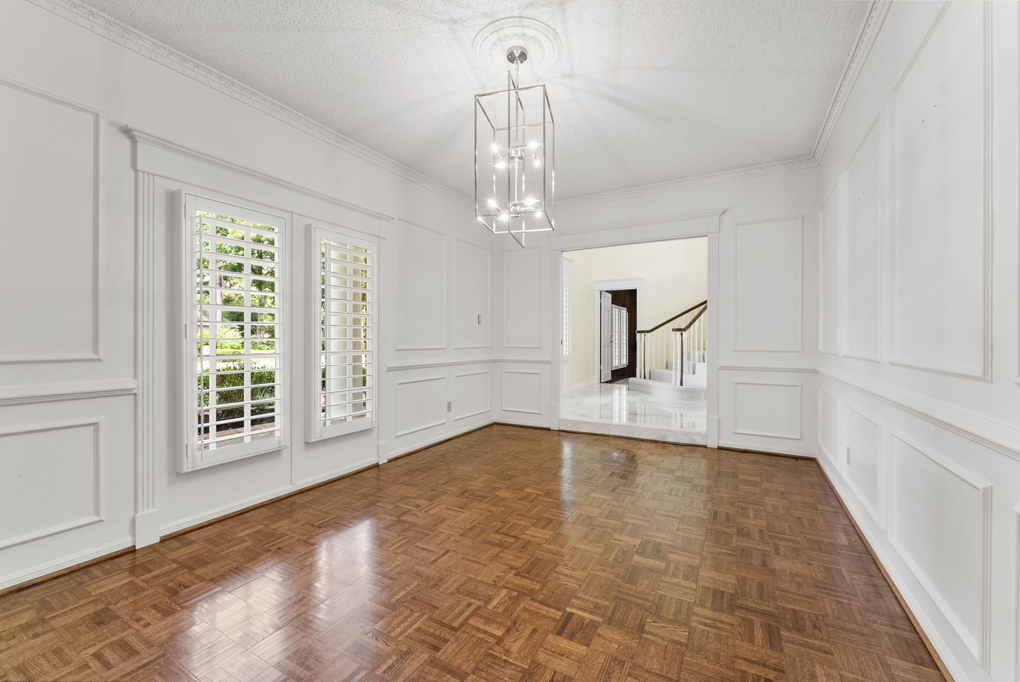 16014 Champion Drive Property Photo 10