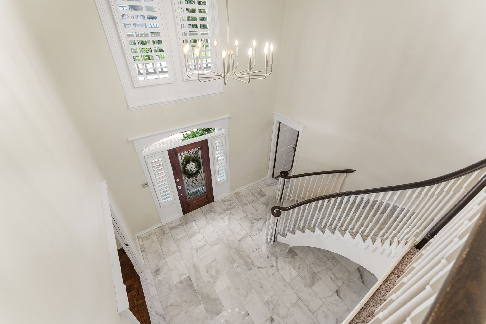 16014 Champion Drive Property Photo 25