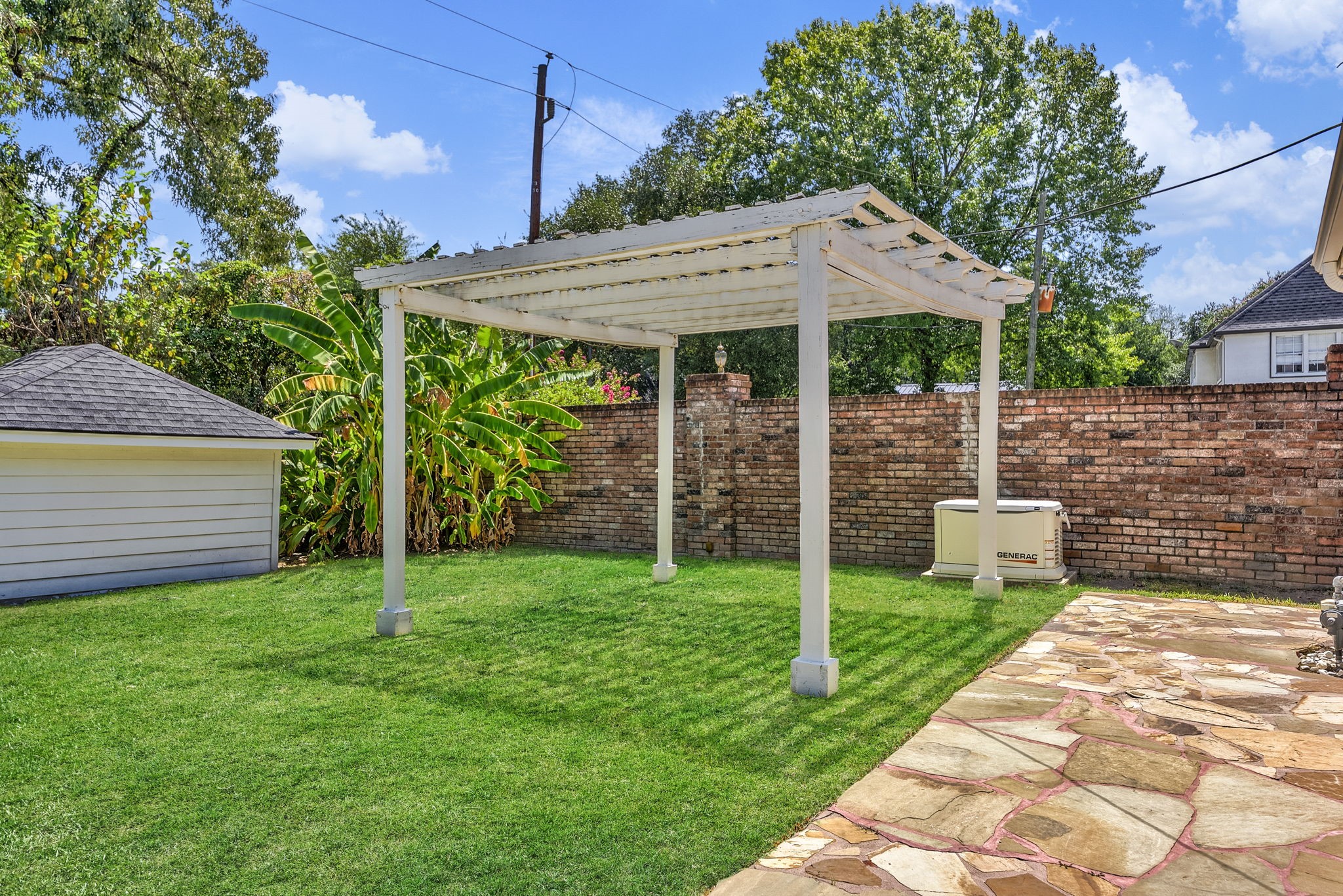 16014 Champion Drive Property Photo 47