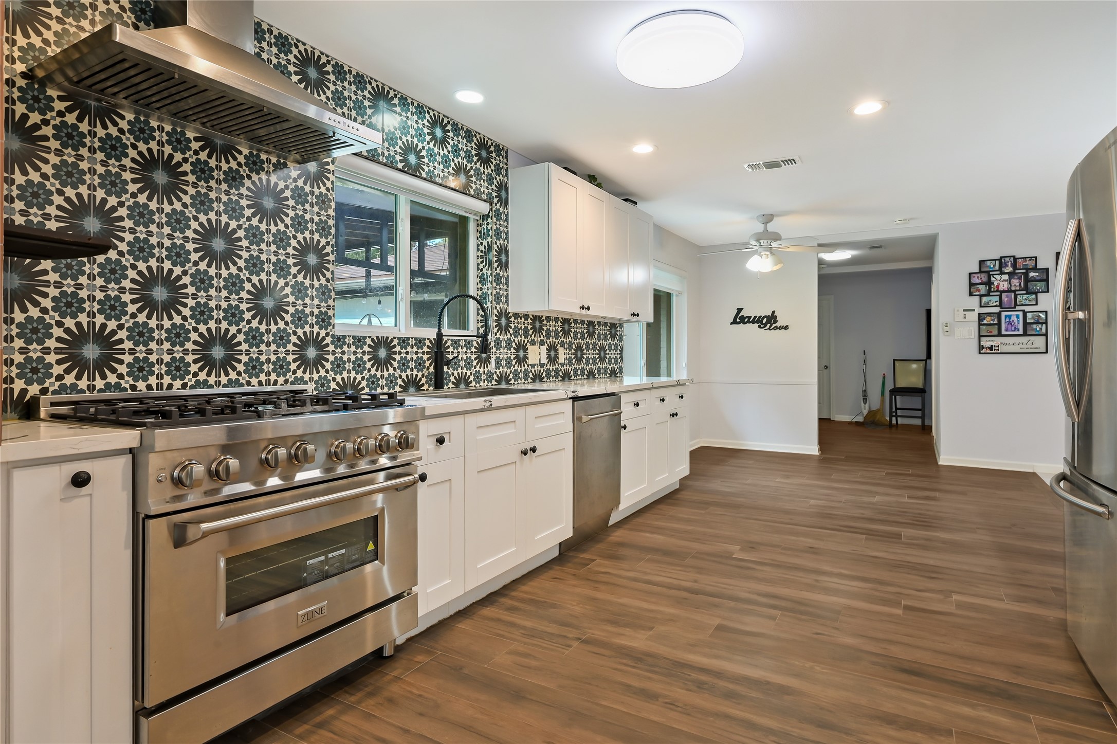 12018 Beinhorn Drive Property Photo 9