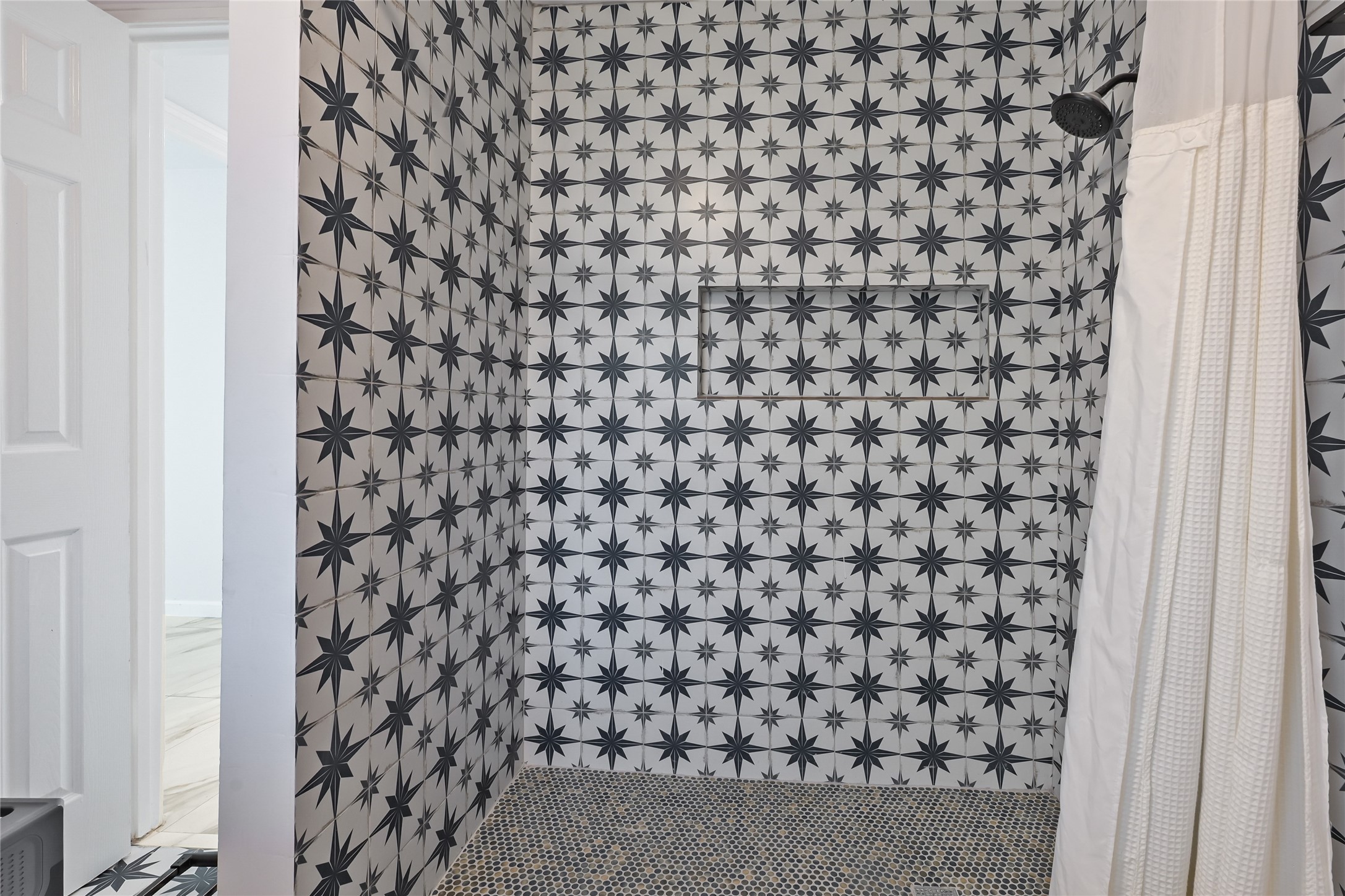 12018 Beinhorn Drive Property Photo 21