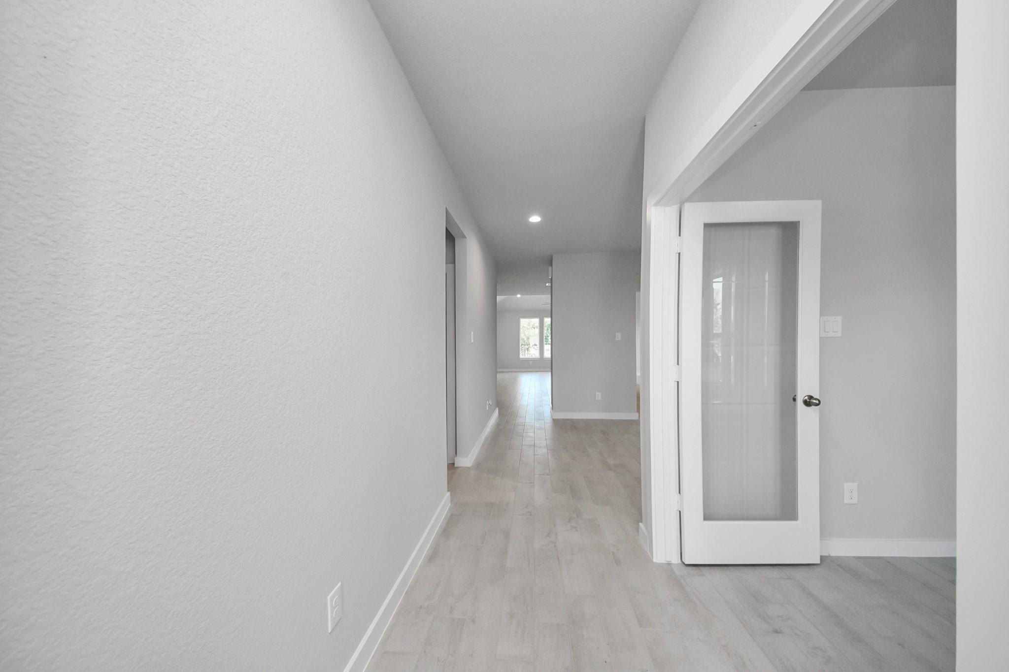 11722 Leafy Laurel Drive, Houston Tx 77066 Property Photo 3