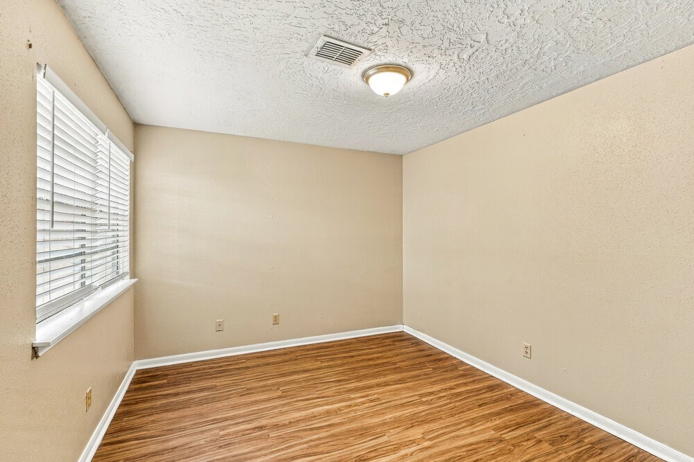 11807 Gatlinburg Drive Property Photo 14