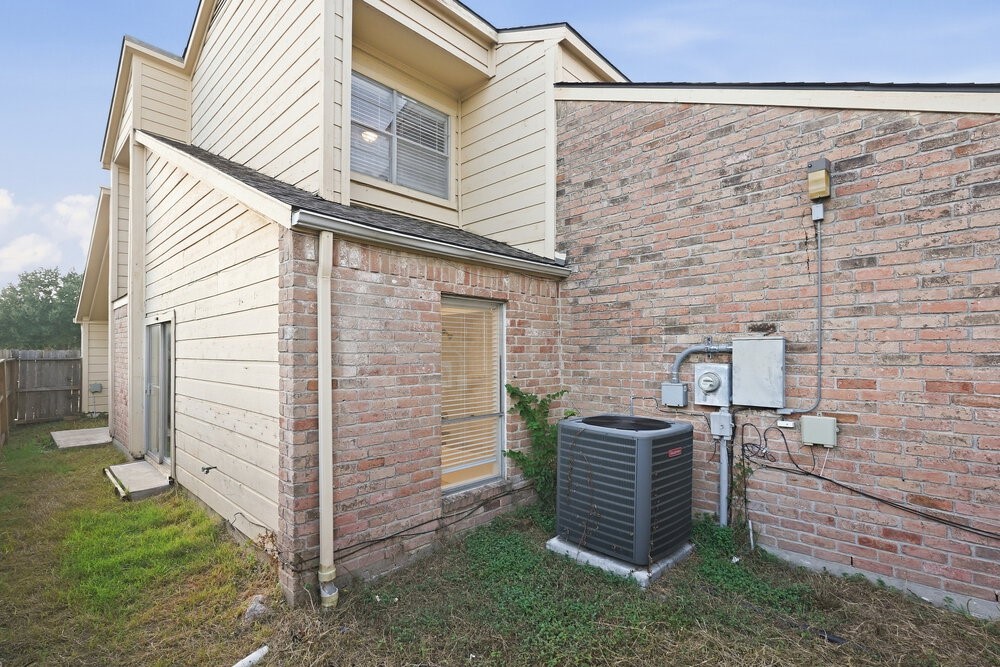11807 Gatlinburg Drive Property Photo 17