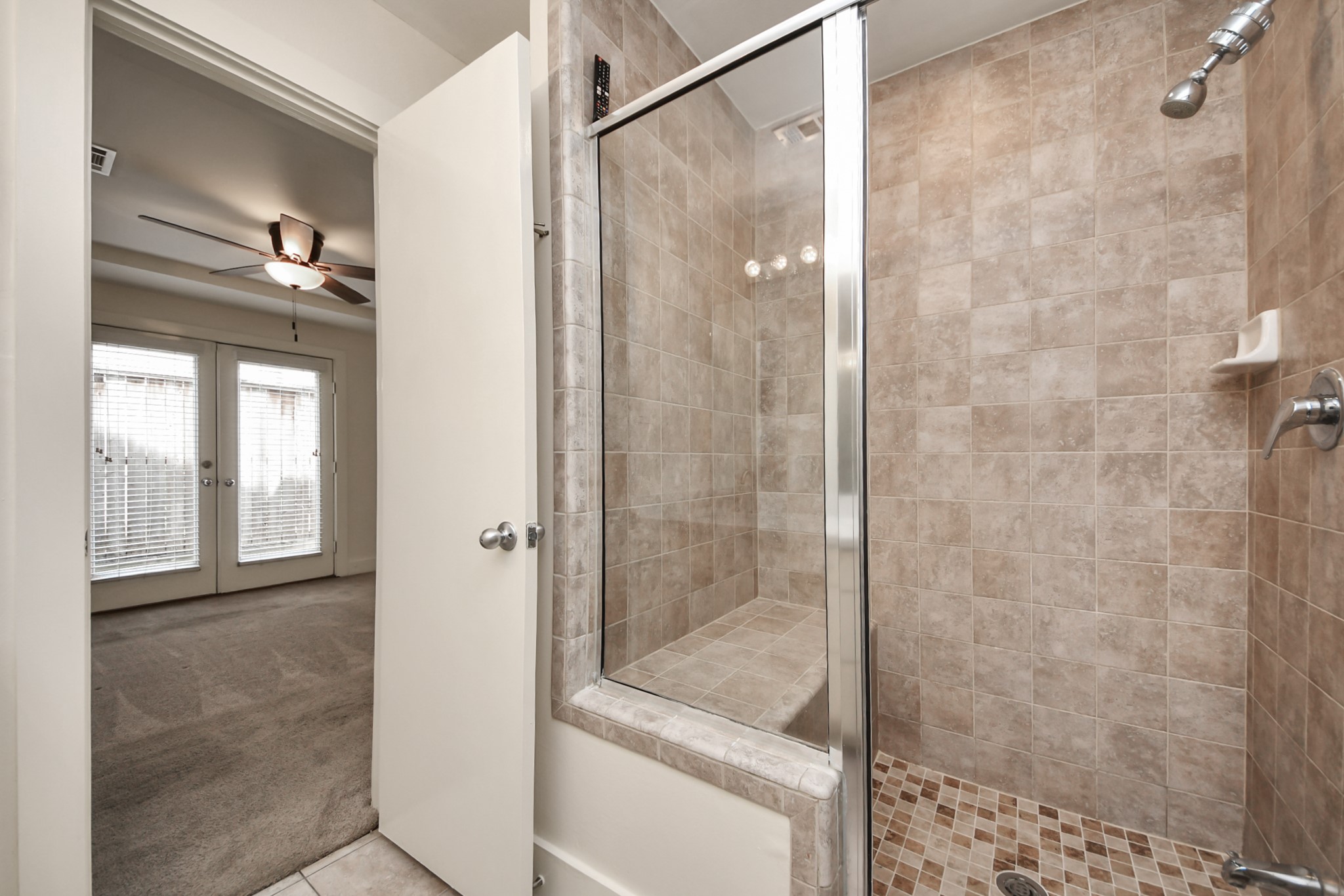 5941 South Loop E 205 Property Photo 21