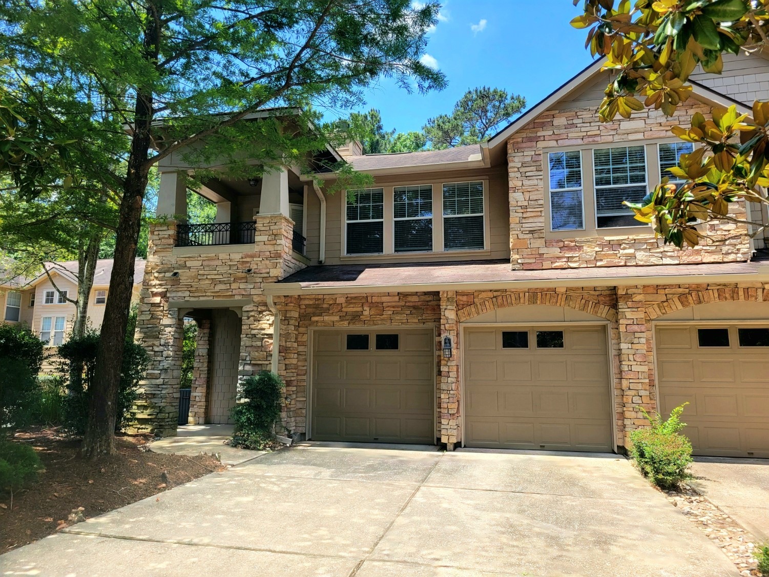 77 Woodlily Pl Property Photo 1