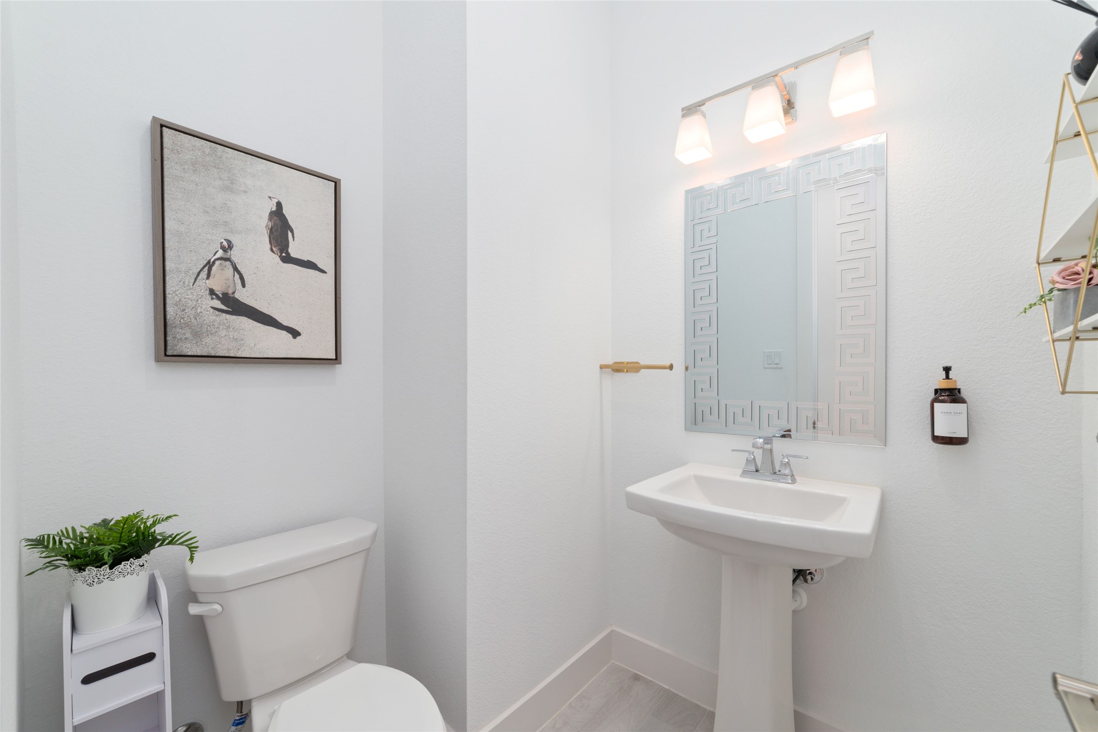 32018 Crested Knoll Court Property Photo 27