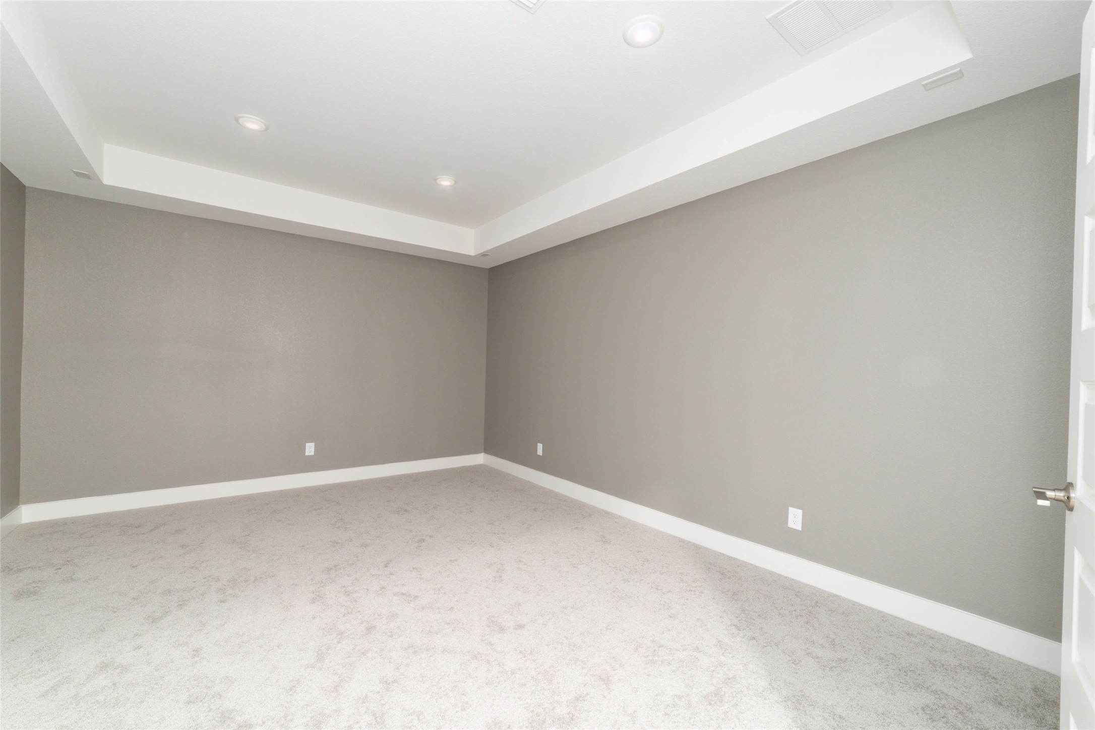 32018 Crested Knoll Court Property Photo 32