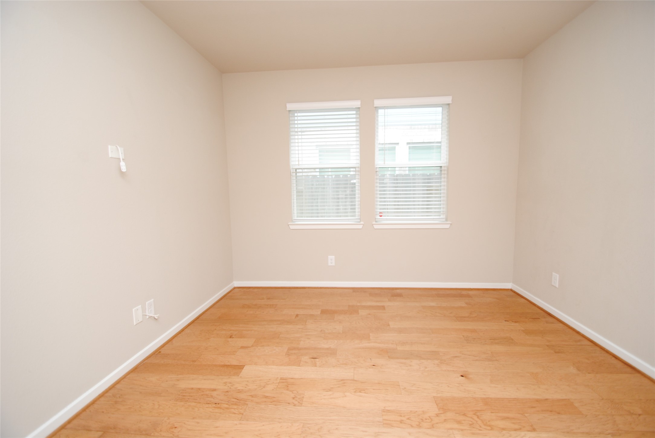 8326 Oakland Heights Lane Property Photo 17