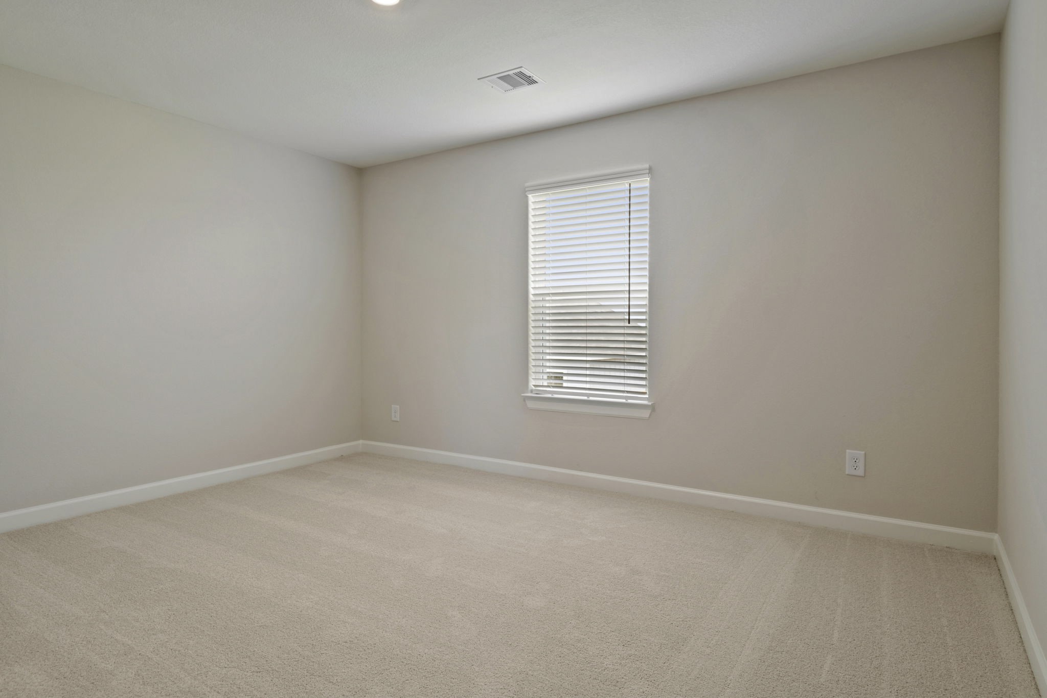 21551 Bluebonnet Bay Drive Property Photo 25