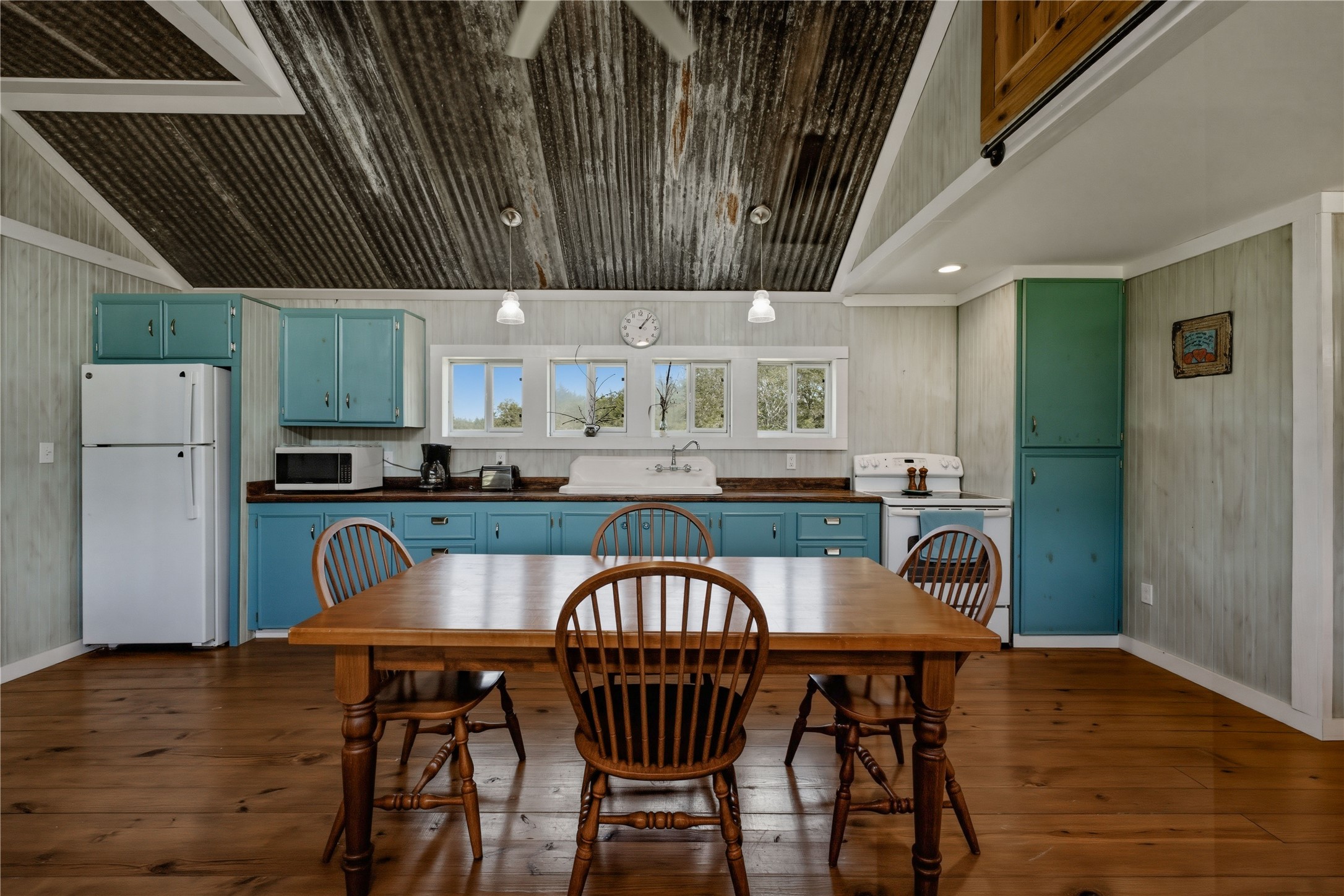 5601 Wickel Road Property Photo 22