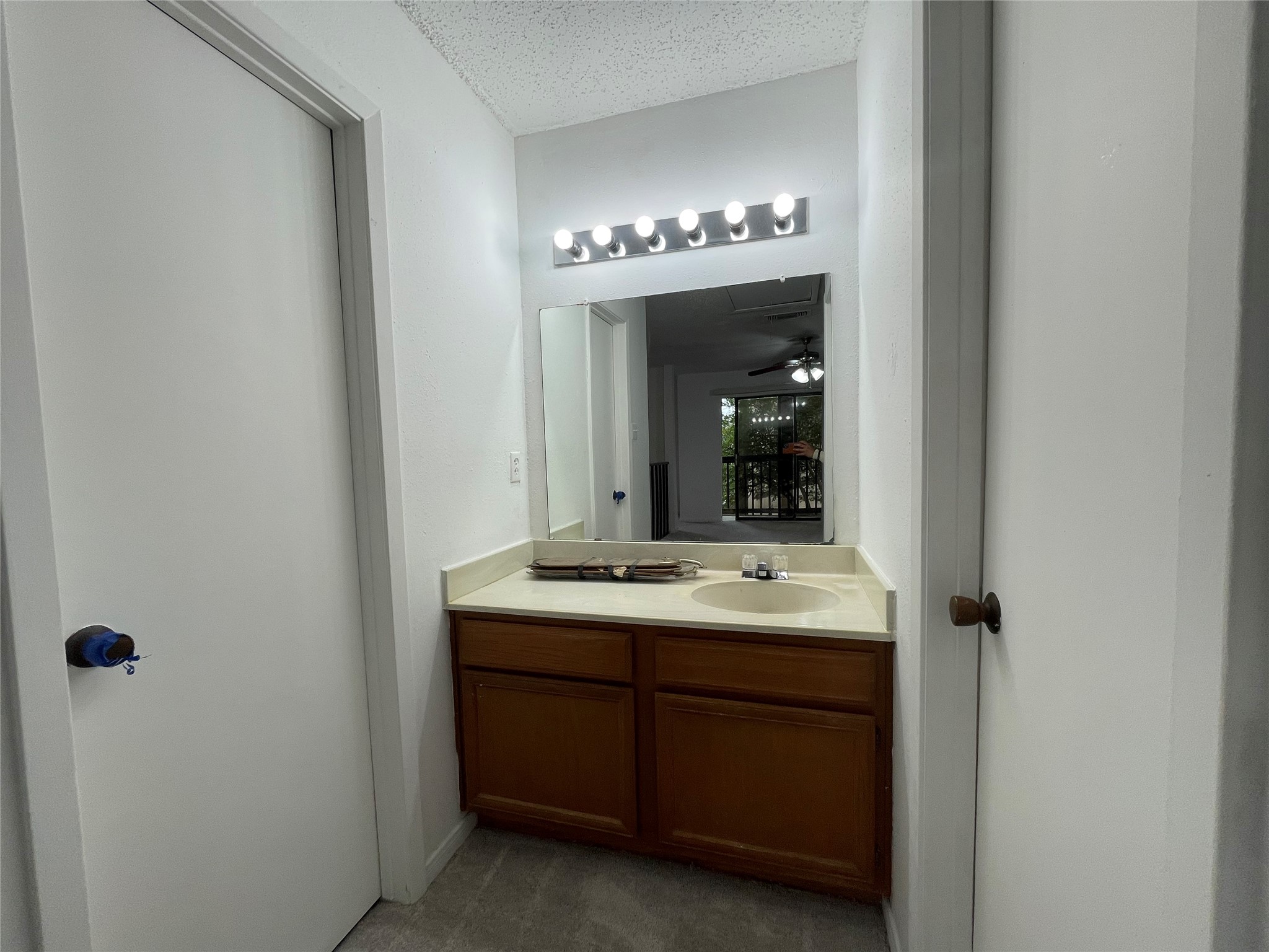 3909 Tanglewilde Street 3909 Property Photo 6