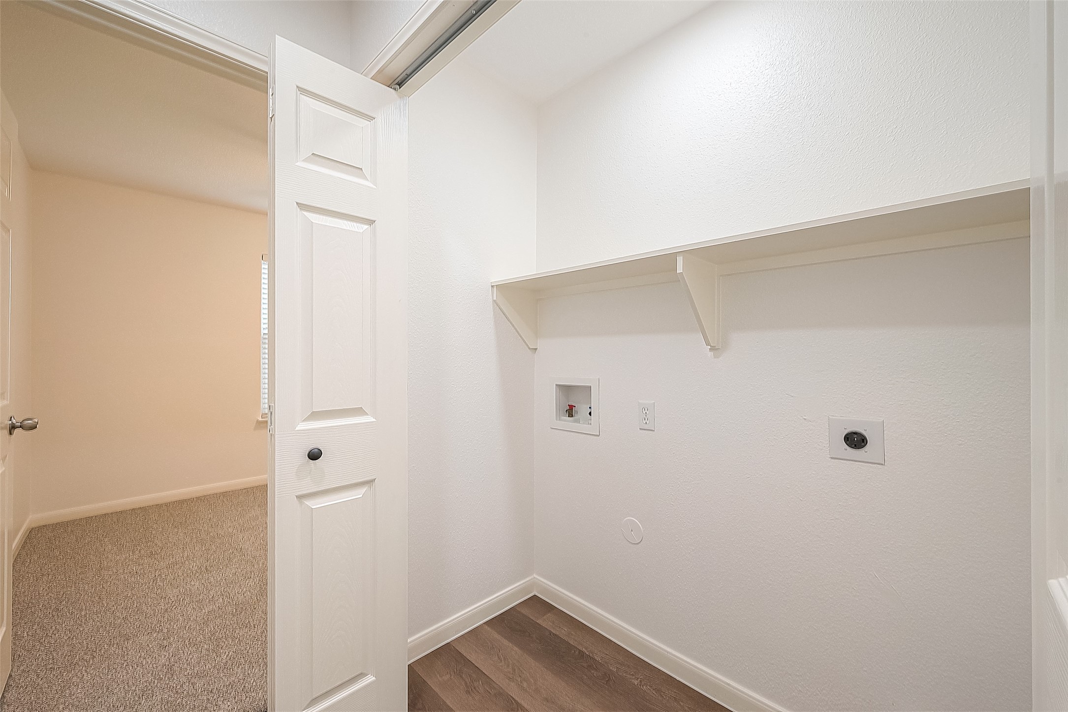 29019 Red River Loop Property Photo 15