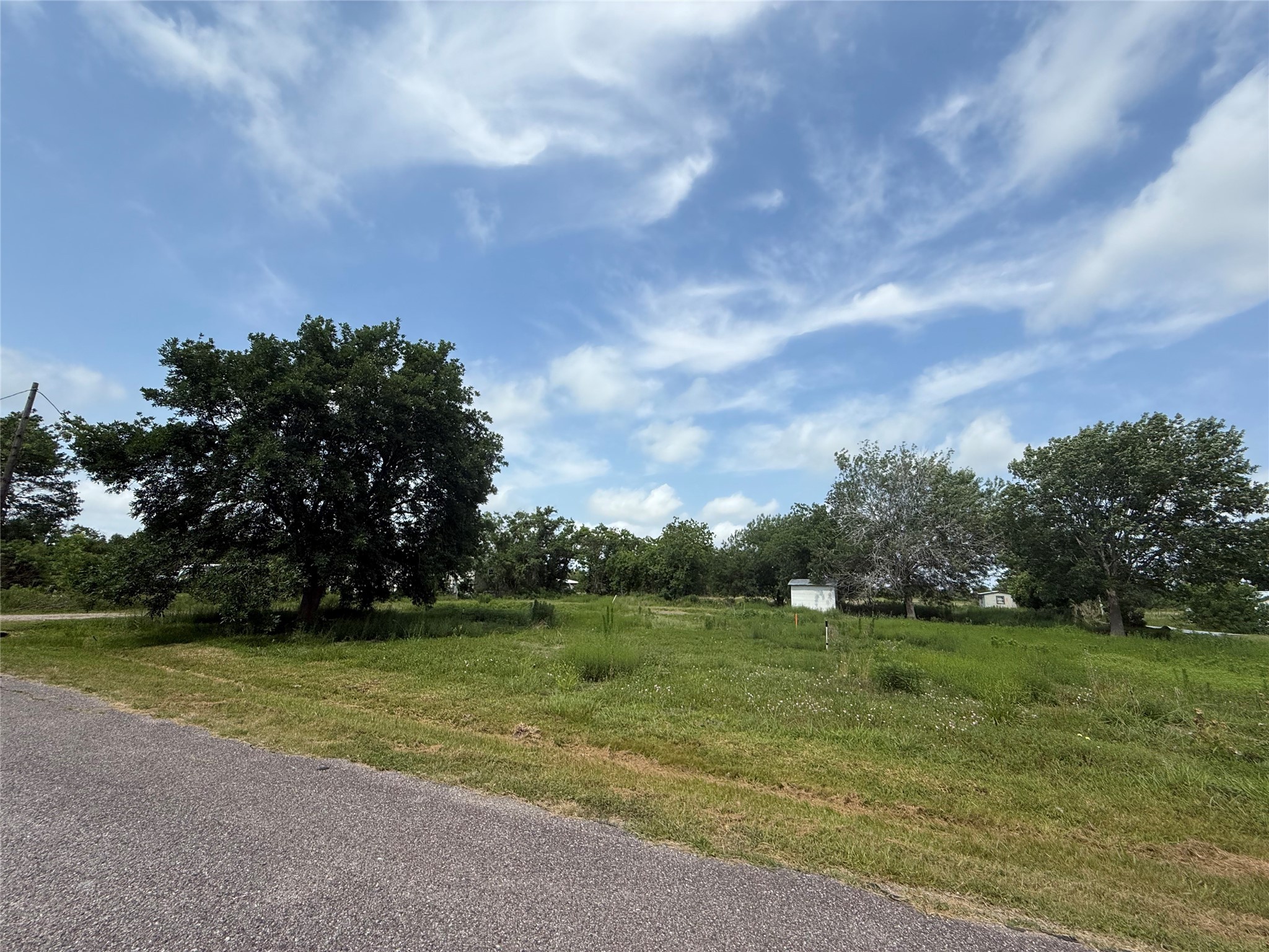 4422 County Road 888 Property Photo 4