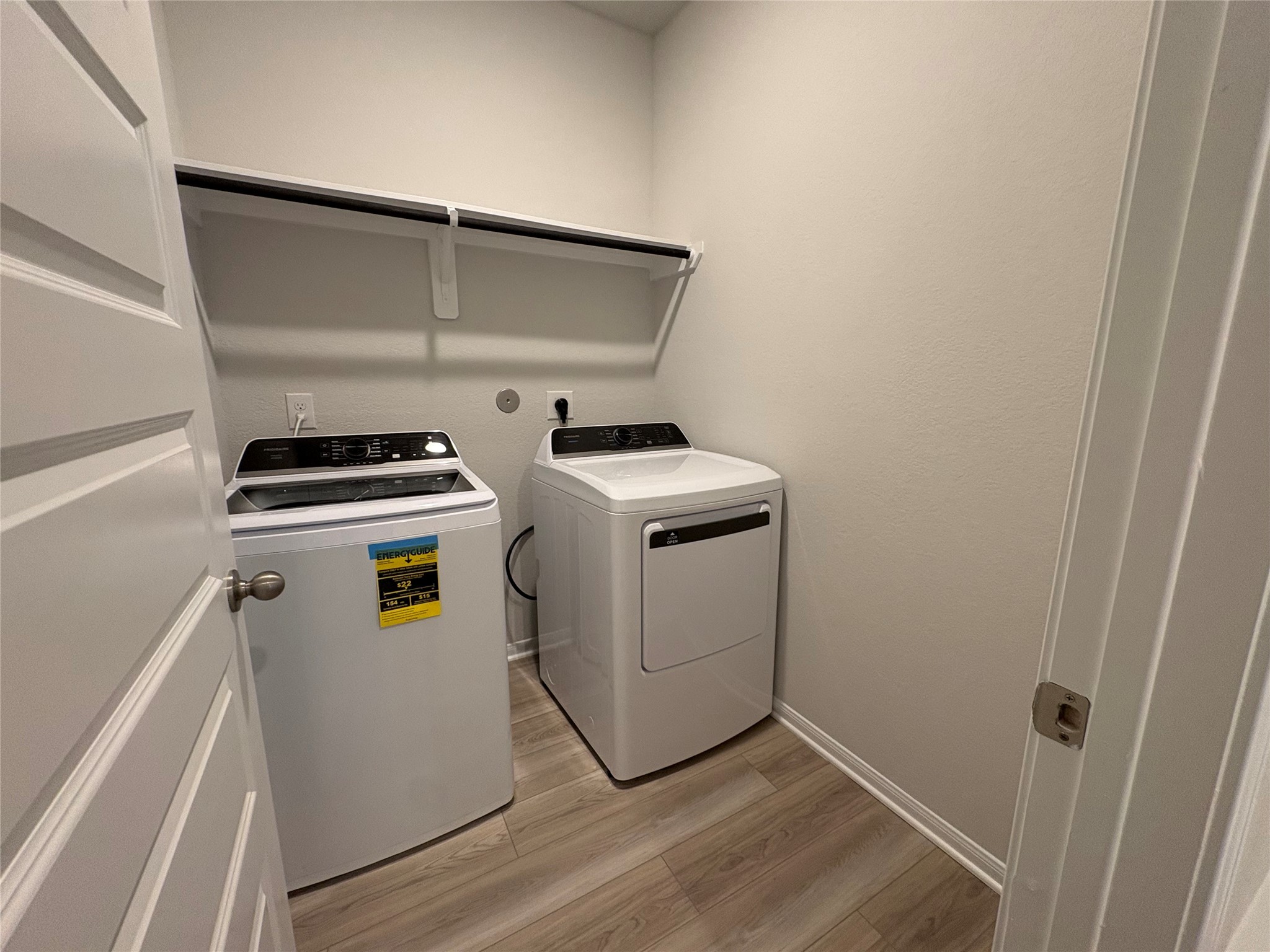8466 Sweet Cherry Lane Property Photo 8