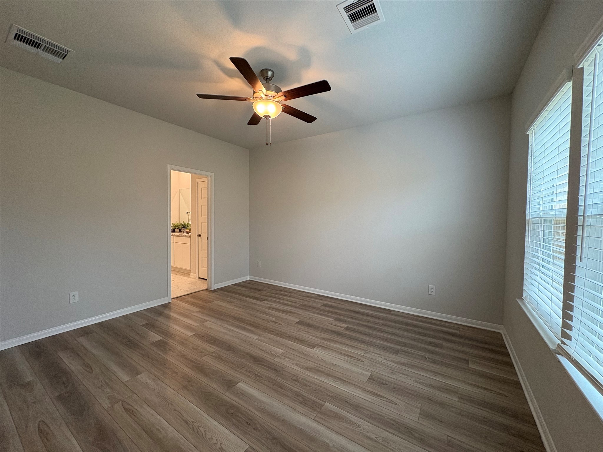 8466 Sweet Cherry Lane Property Photo 12