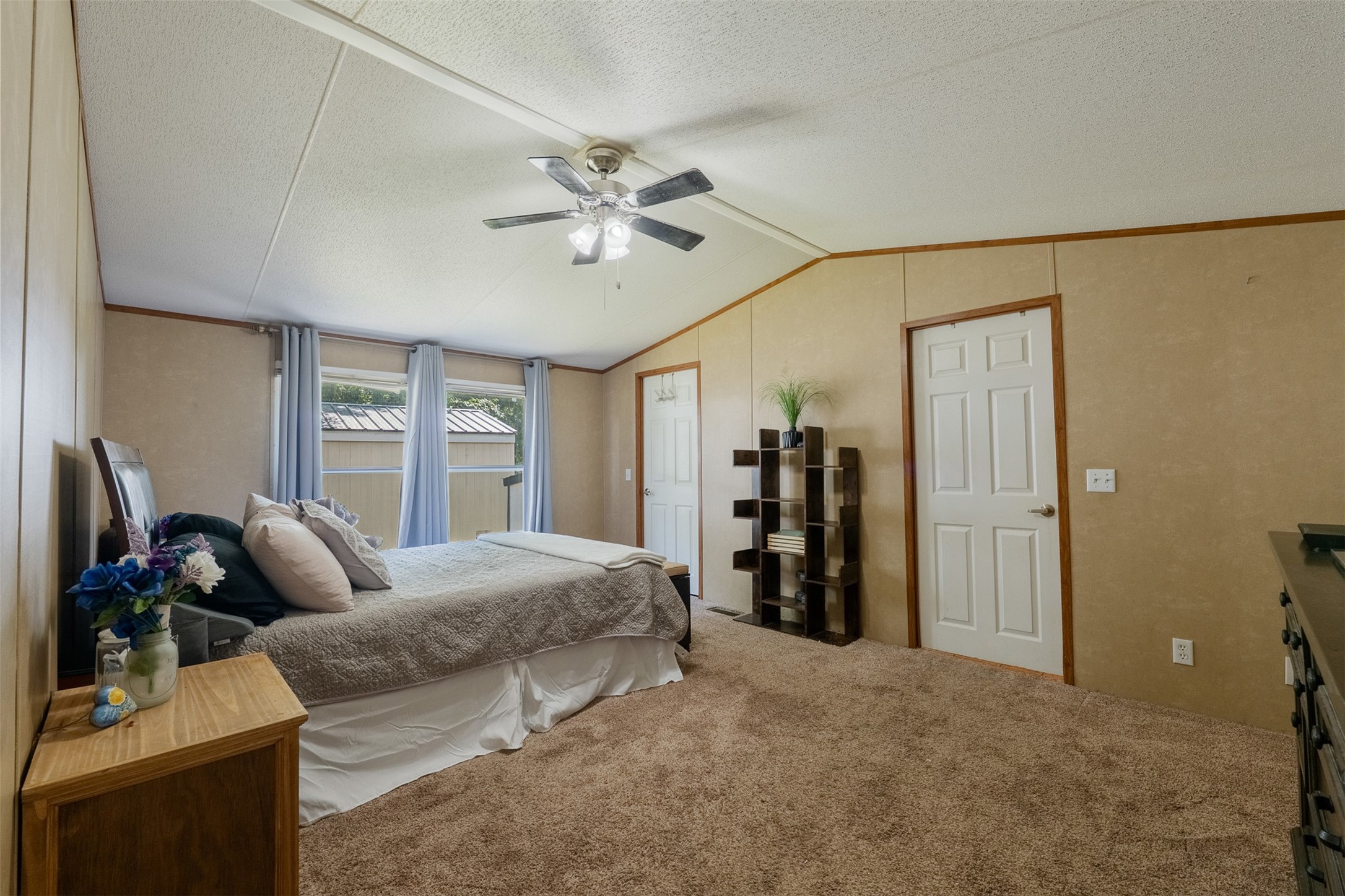 13053 Oak Manor Court Property Photo 16