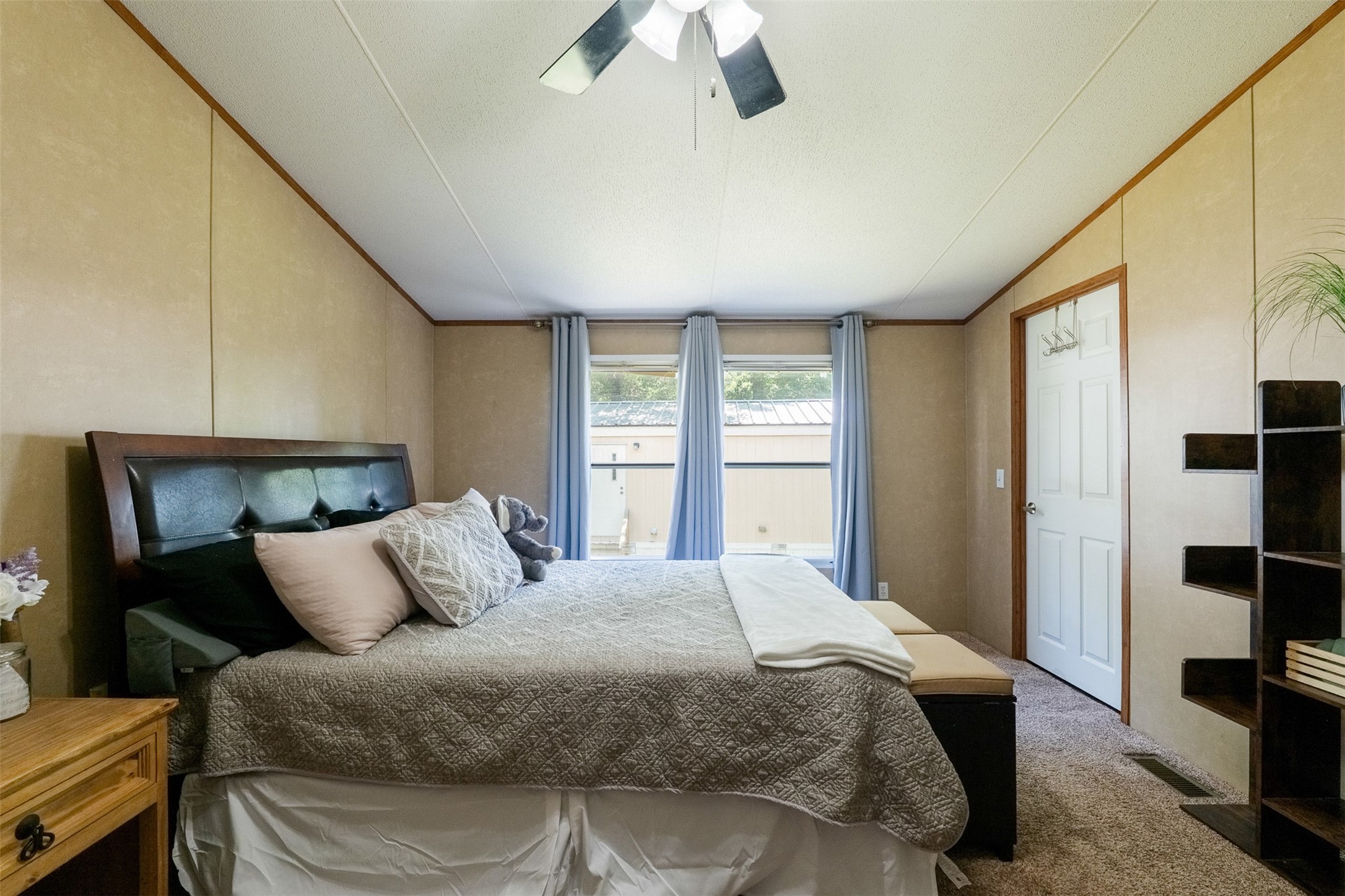 13053 Oak Manor Court Property Photo 17