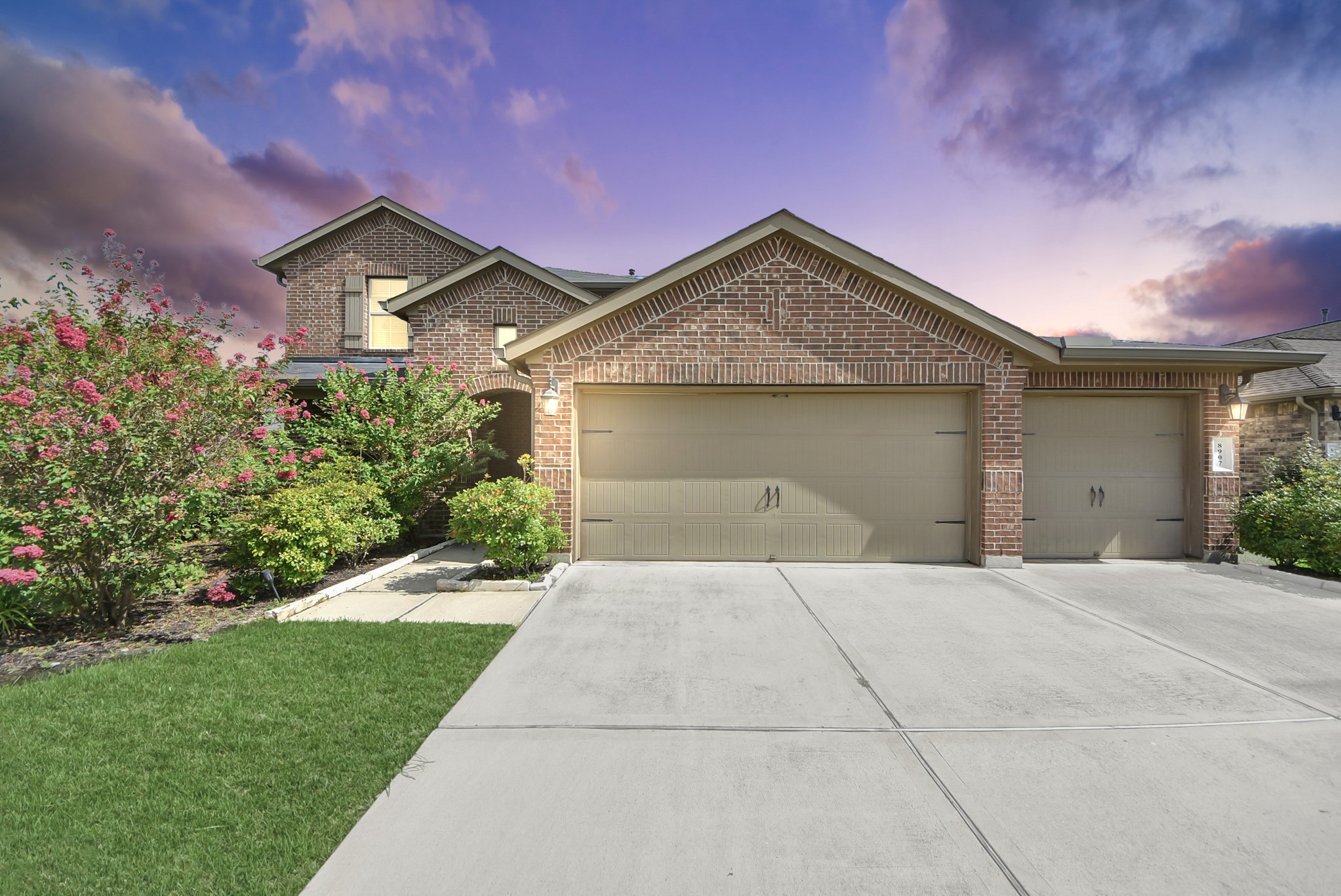 8907 Jamison Drive Property Photo 1