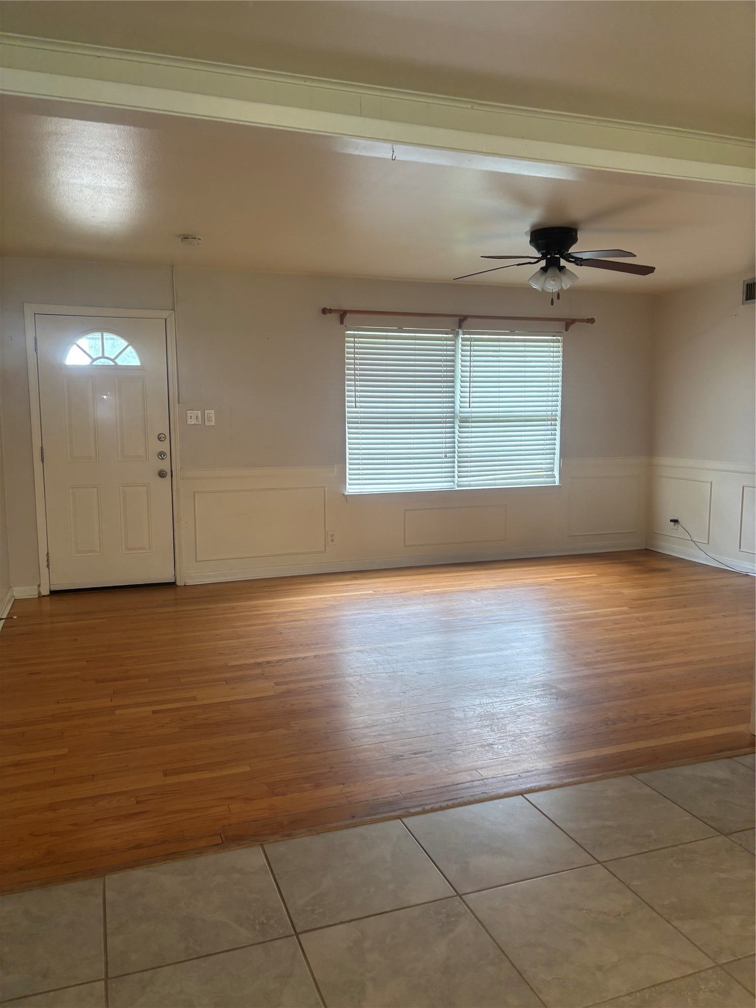4713 Saxon Street Property Photo 3