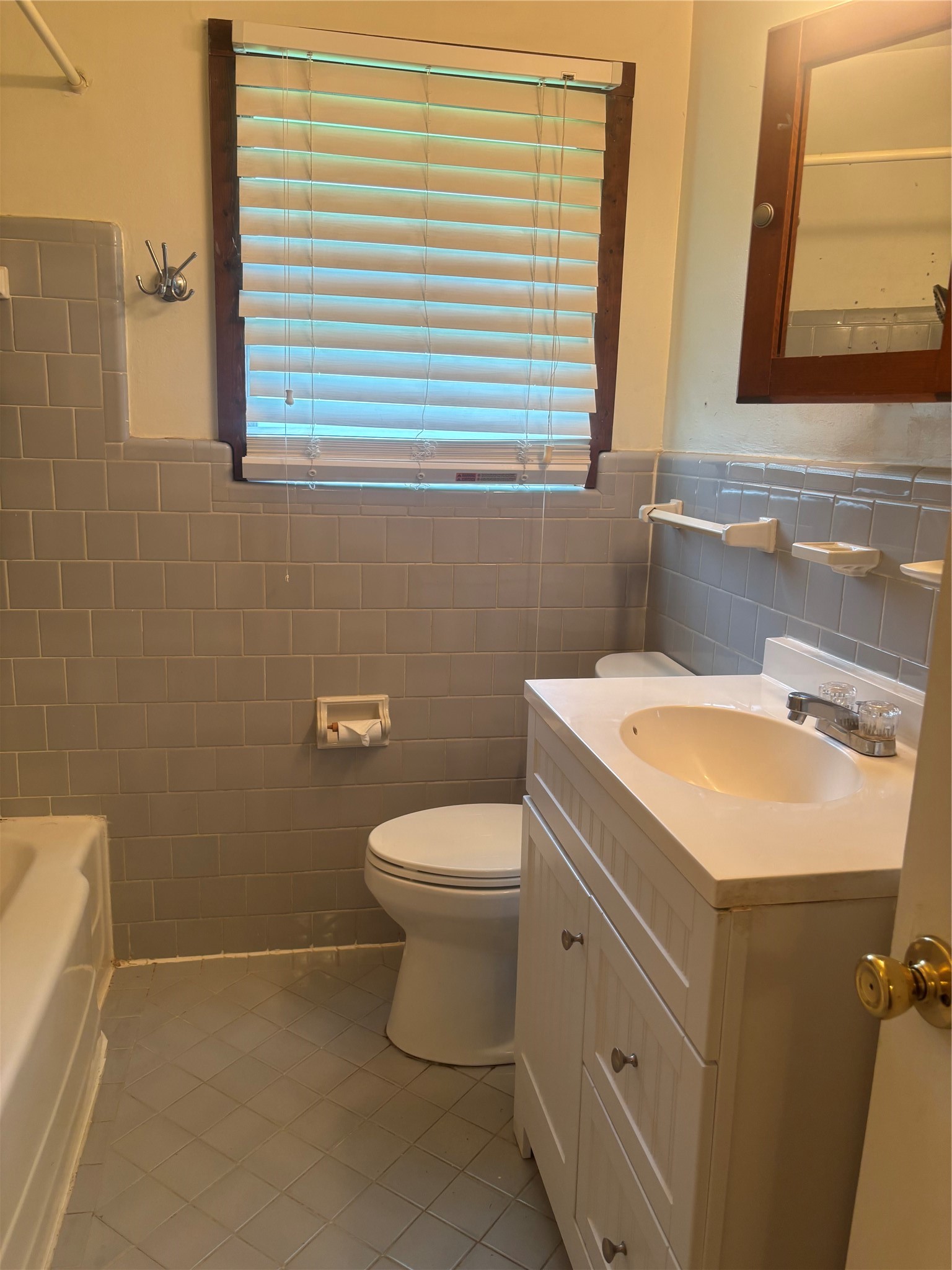 4713 Saxon Street Property Photo 15
