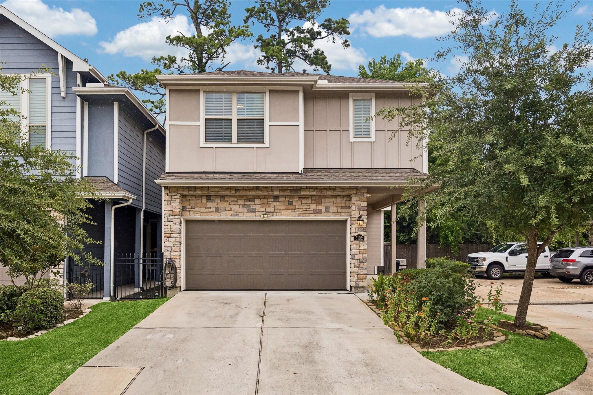 5102 Chapel Heights Drive