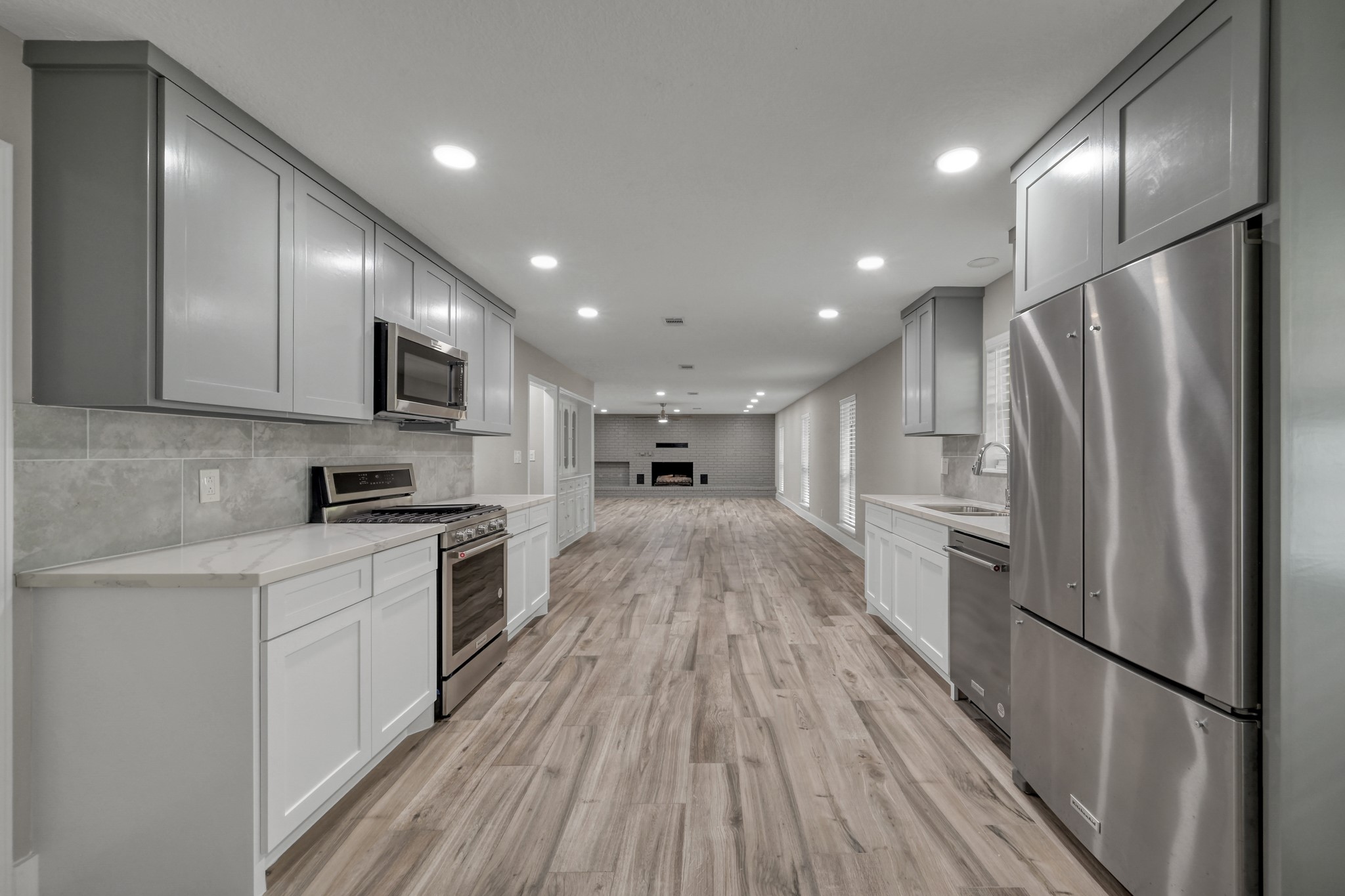 117 Broken Bough Lane Property Photo 8