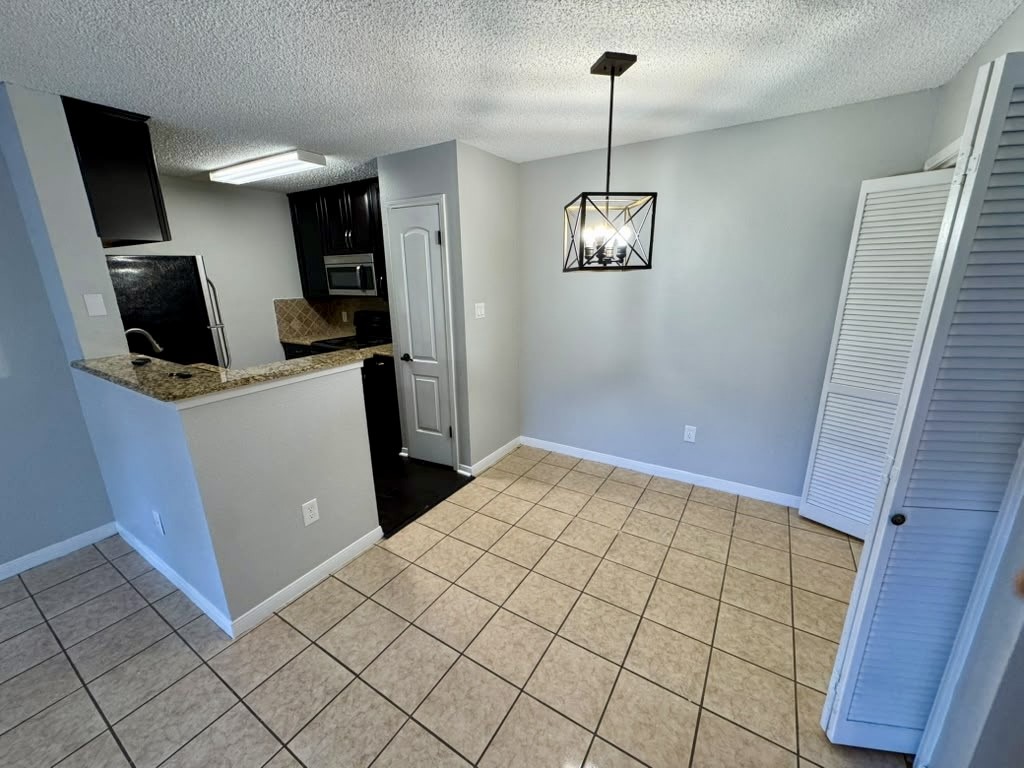 2121 Hepburn Street 707 Property Photo 2