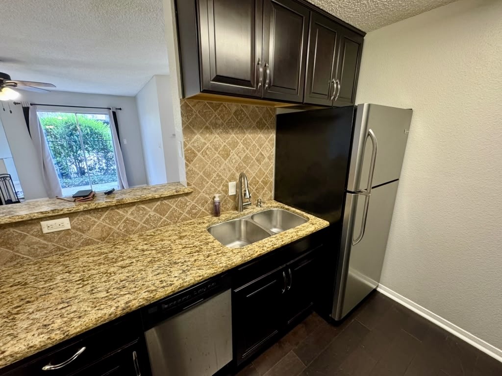 2121 Hepburn Street 707 Property Photo 18