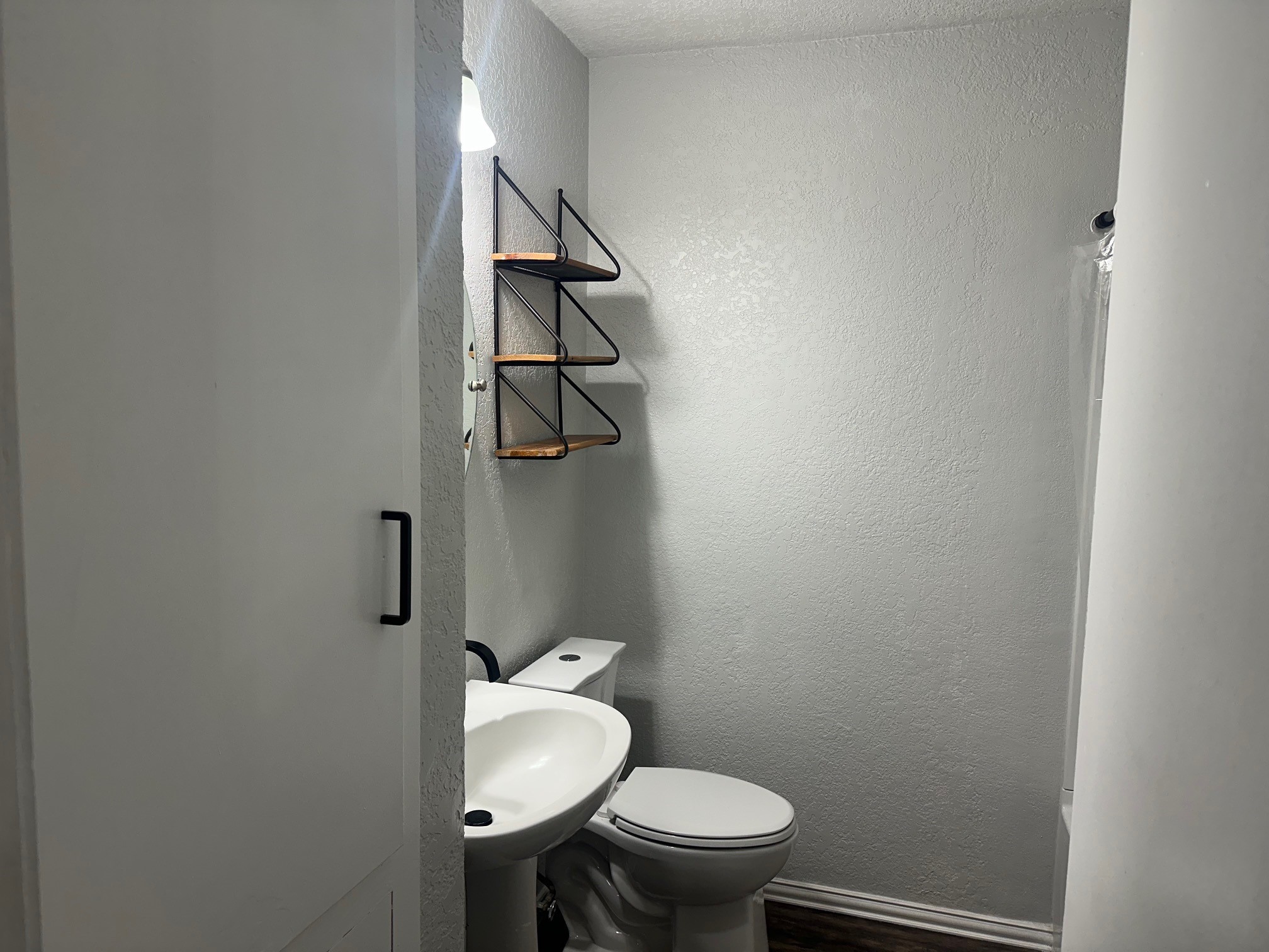 208 Walnut Street Property Photo 7