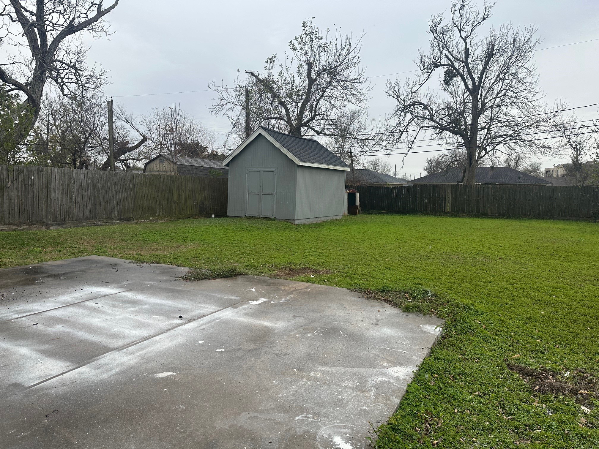 208 Walnut Street Property Photo 9