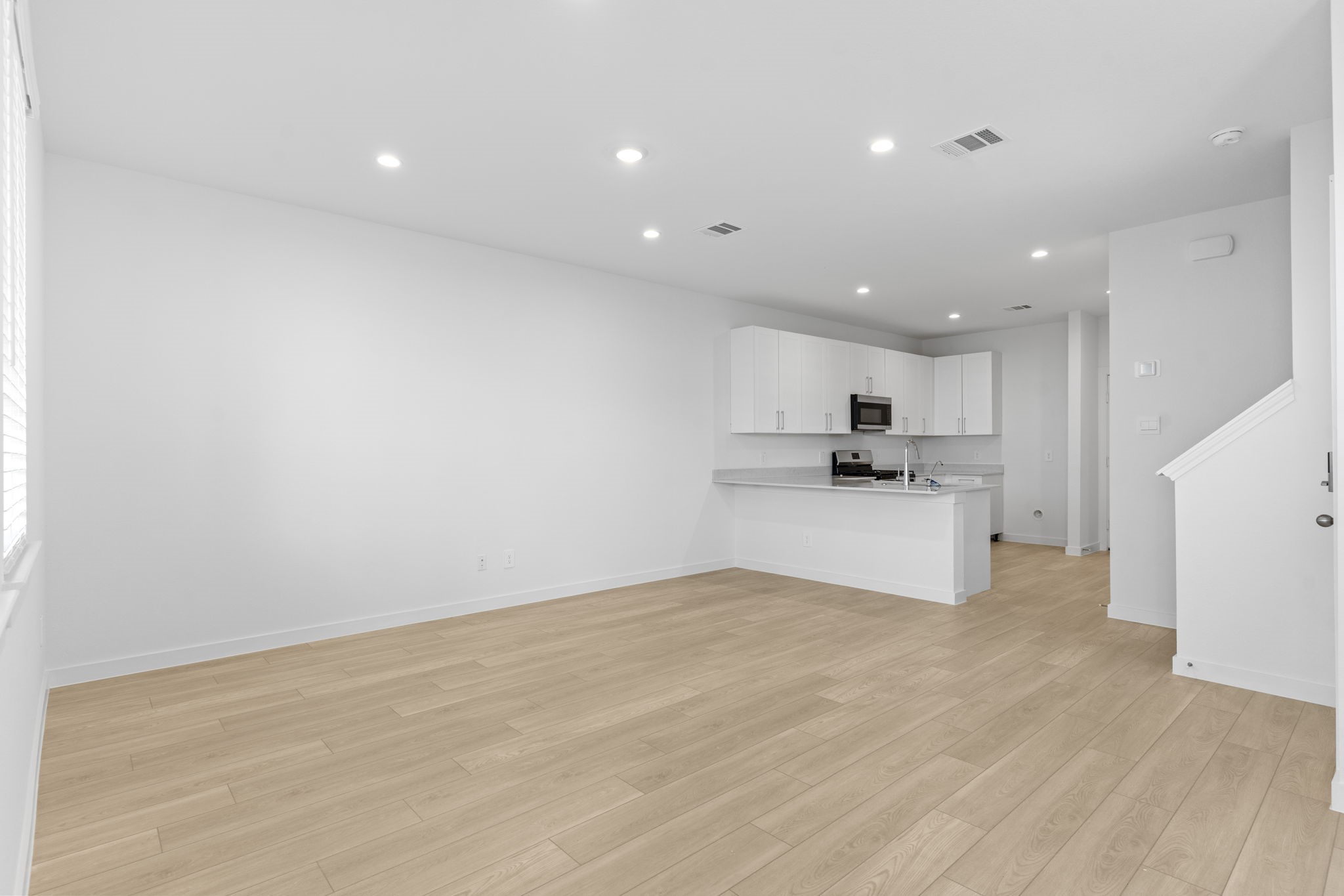 1730 Revolution Way Property Photo 13