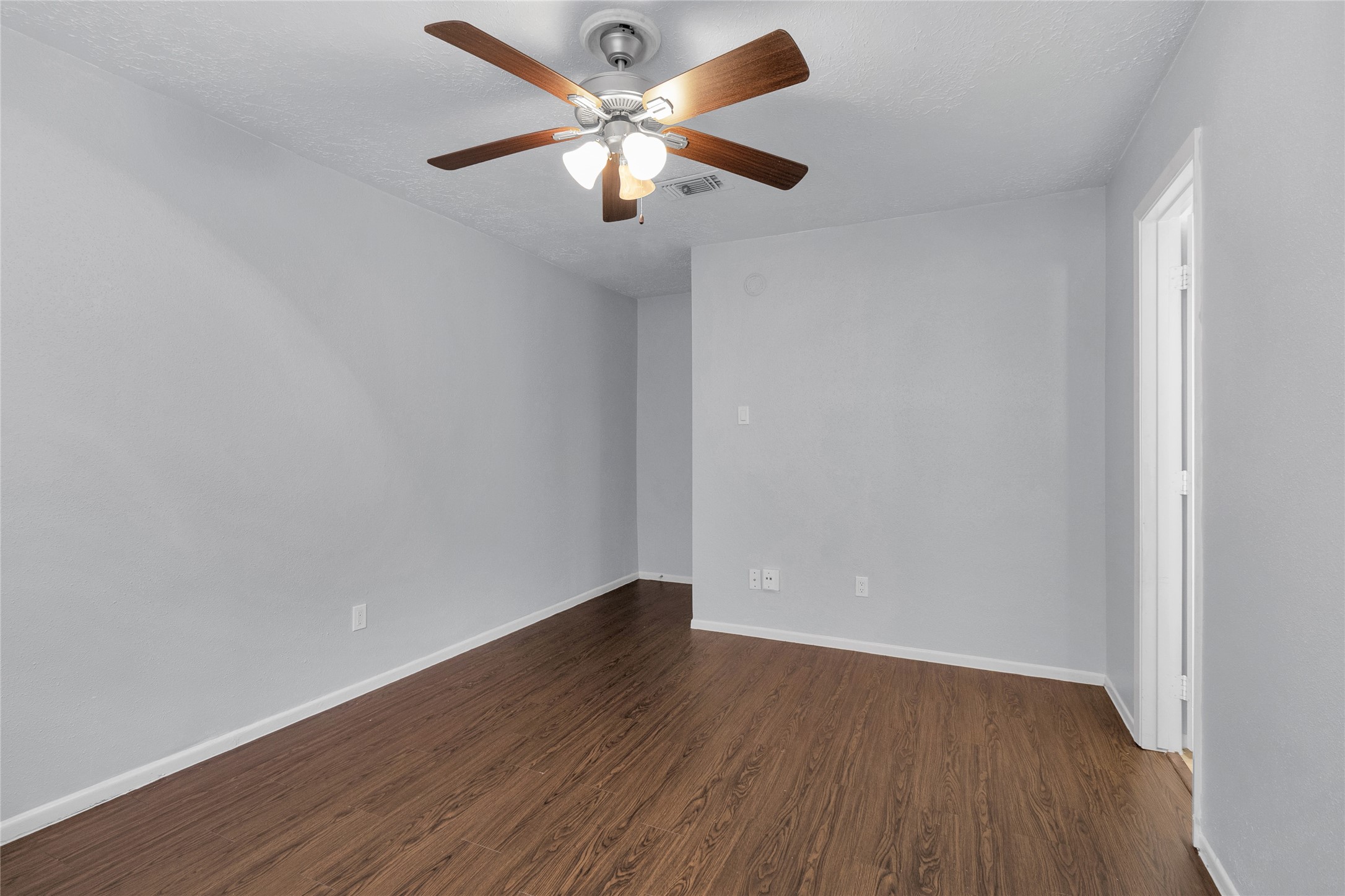 23430 Wintergate Drive Property Photo 11