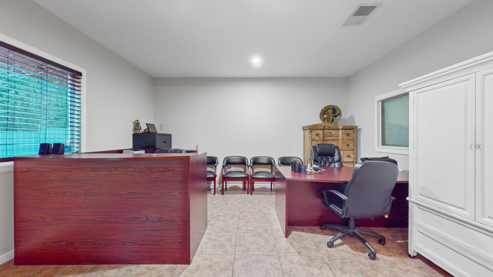 28711 Robinson Road Property Photo 8