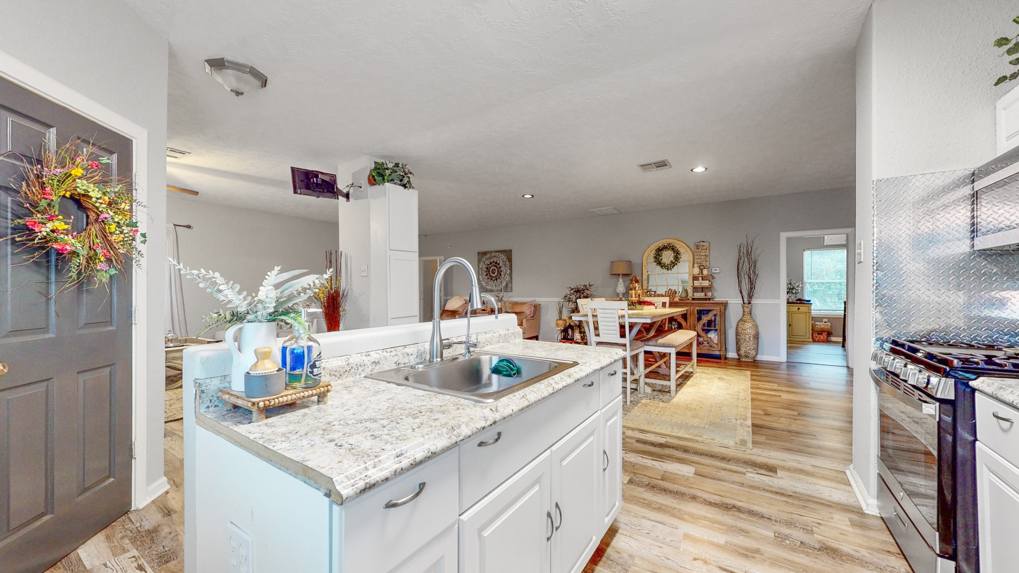 28711 Robinson Road Property Photo 26