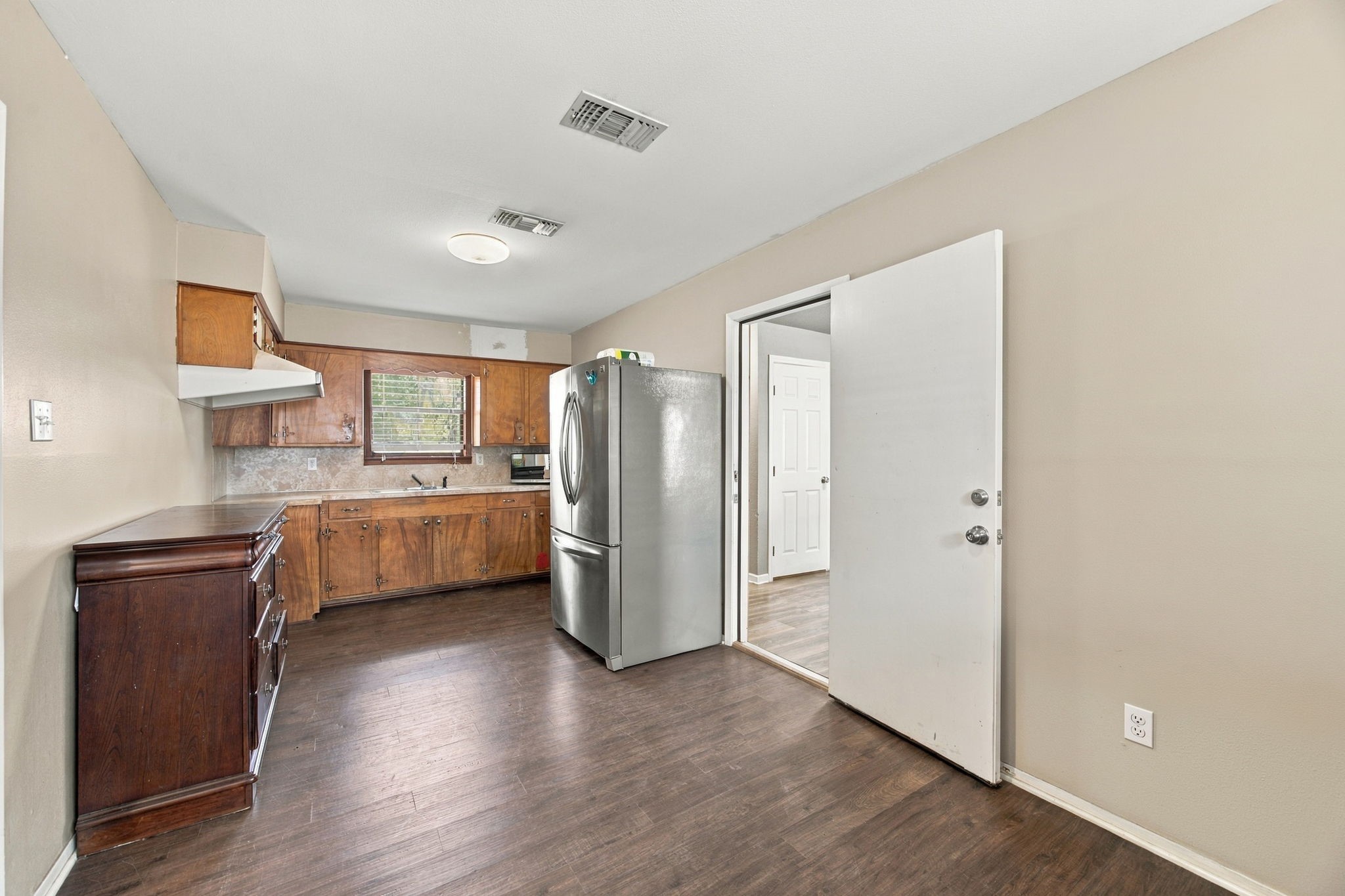 4959 Highway 90 Property Photo 11